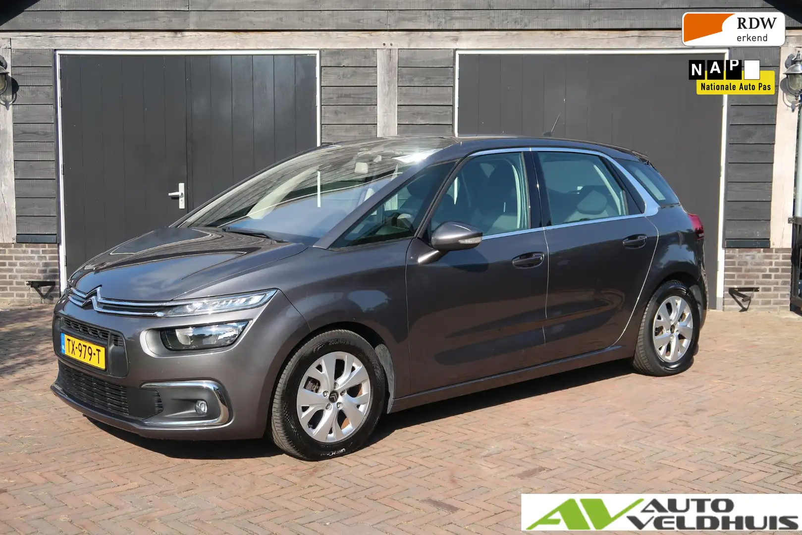 Citroen C4 SpaceTourer 1.2 PureTech Feel Grau - 1