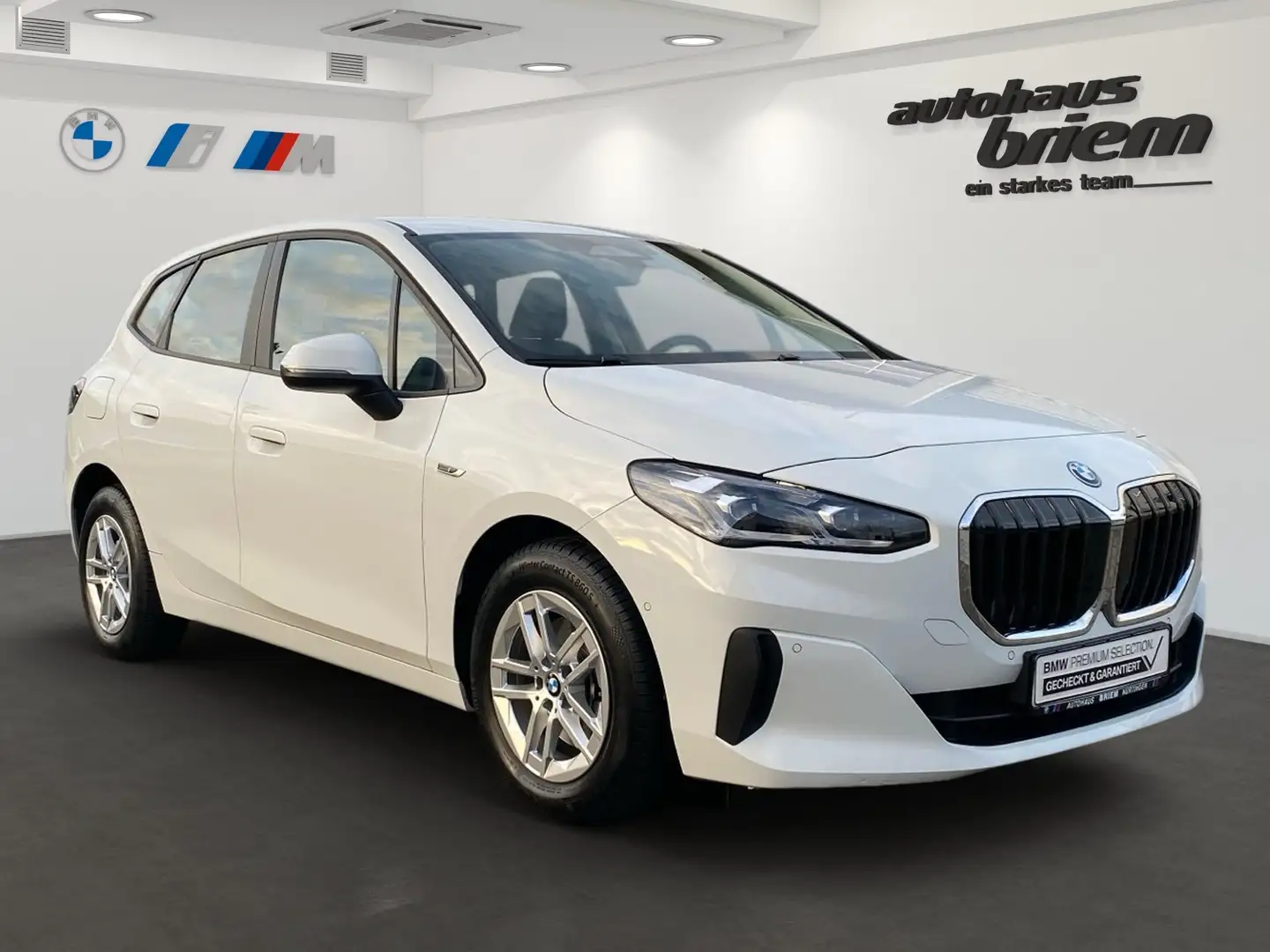 BMW 225 e xDrive Active Tourer Weiß - 2