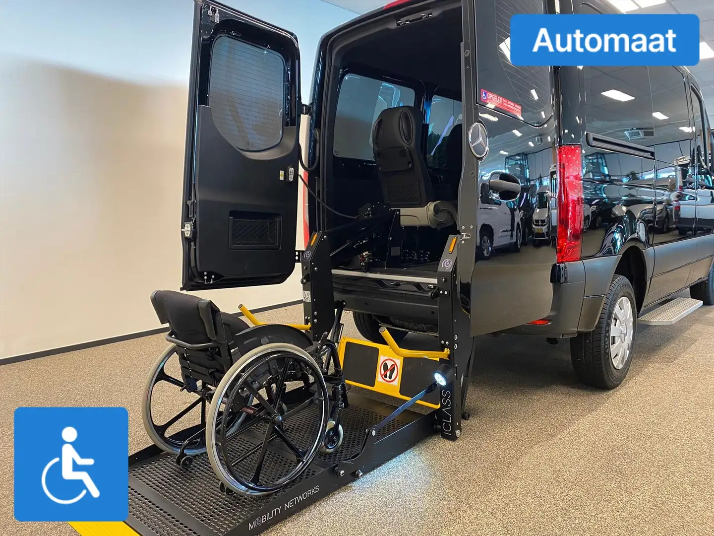 Mercedes-Benz Sprinter L1H1 Rolstoelbus Automaat Rolstoel voorin Noir - 2