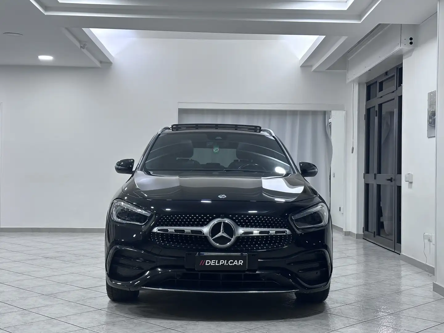 Mercedes-Benz GLA 200 d Premium 4matic auto - 1