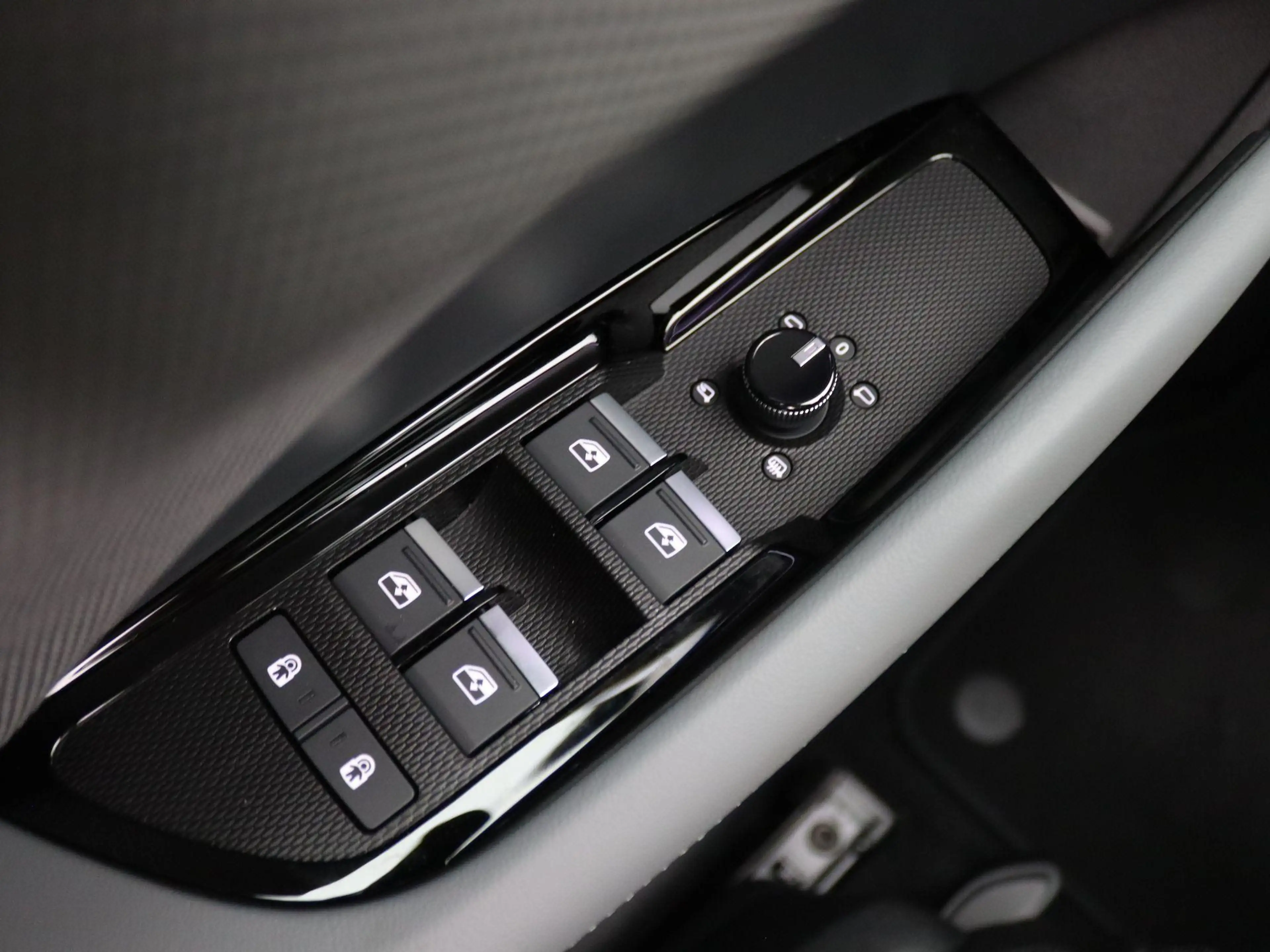 Audi Q3 Sportback 1.5 e-hybrid S edition 272PK S-Tronic SO — photo 40