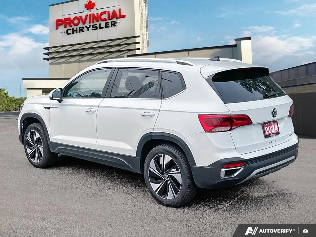 Volkswagen Taos photo Volkswagen Taos
