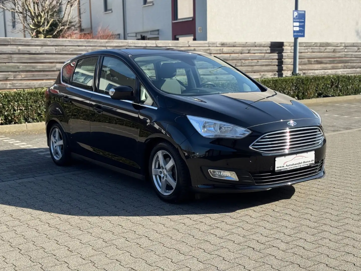 Ford C-Max Titanium 1.5 Automatik Navi SHZ Schwarz - 2