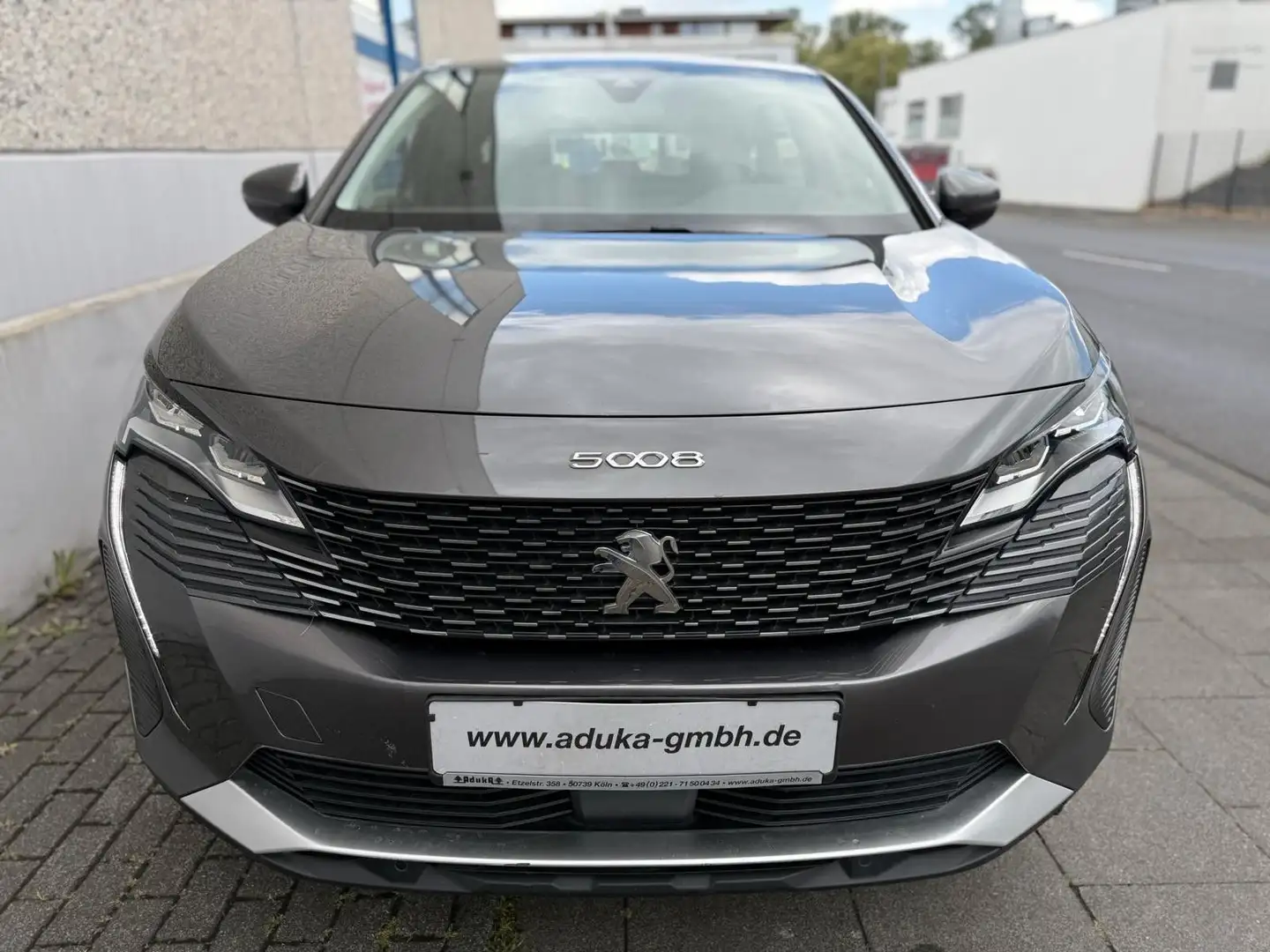 Peugeot 5008 BlueHDi 130 Active Pack Kamera180 7Sitze CarPlay Grau - 2