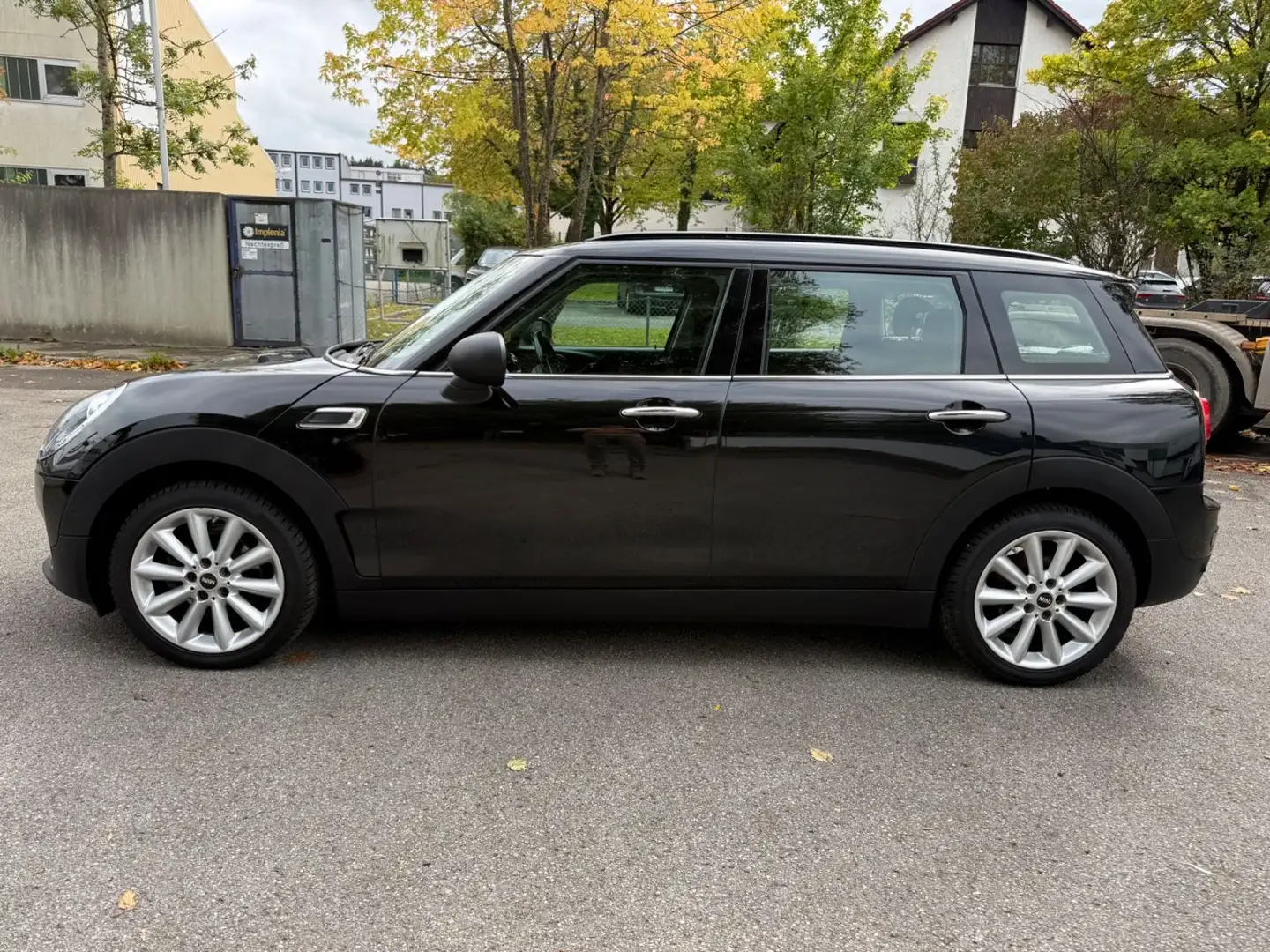 MINI One Clubman One Navi PDC EURO6 HU 12.2025 Schwarz - 2