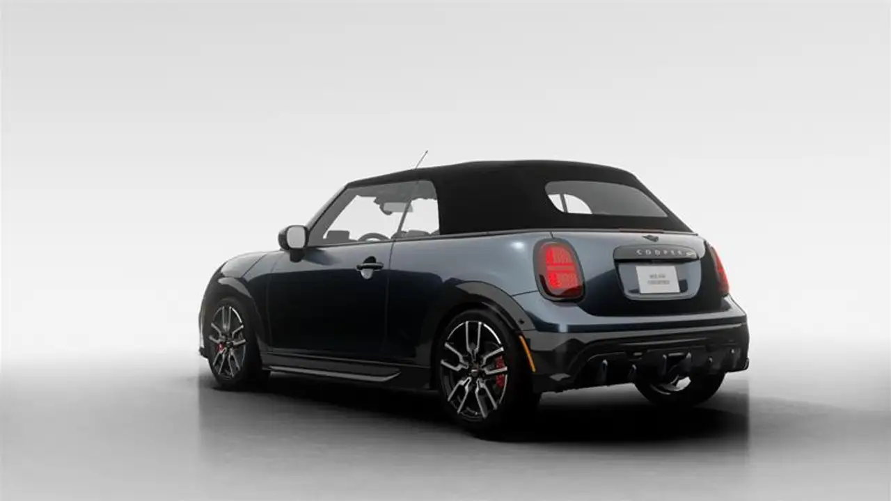 MINI Convertible снимка MINI Convertible