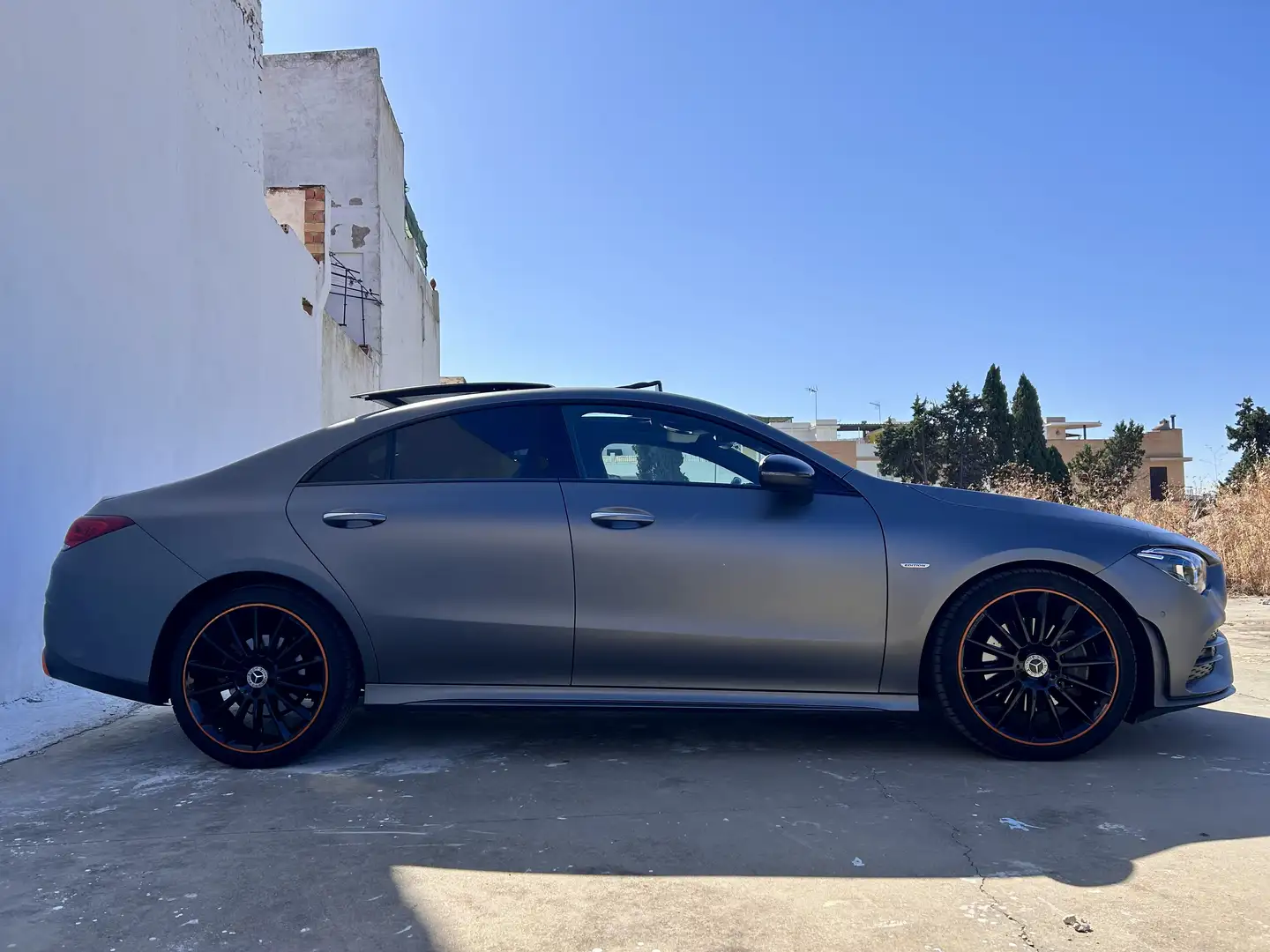 Mercedes-Benz CLA 220 220d - 2
