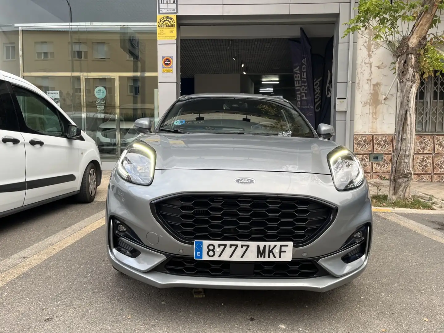Ford Puma 1.0 EcoBoost MHEV ST-Line Aut. 125 Gris - 2