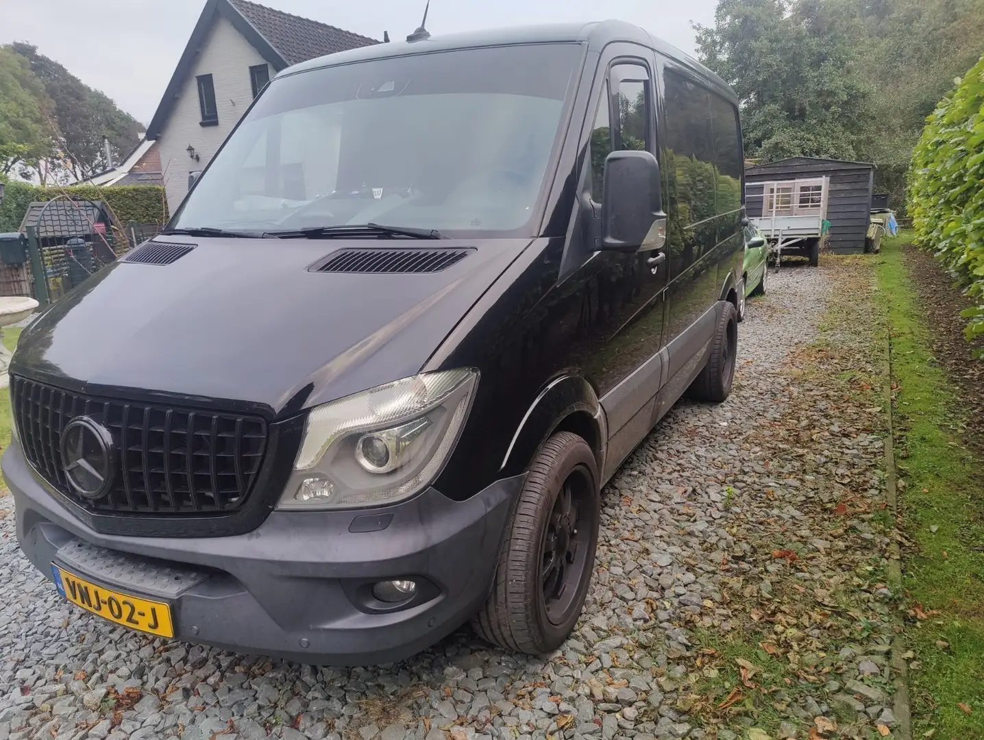 Mercedes-Benz Sprinter 216 2.2 CDI 325 Zwart - 1