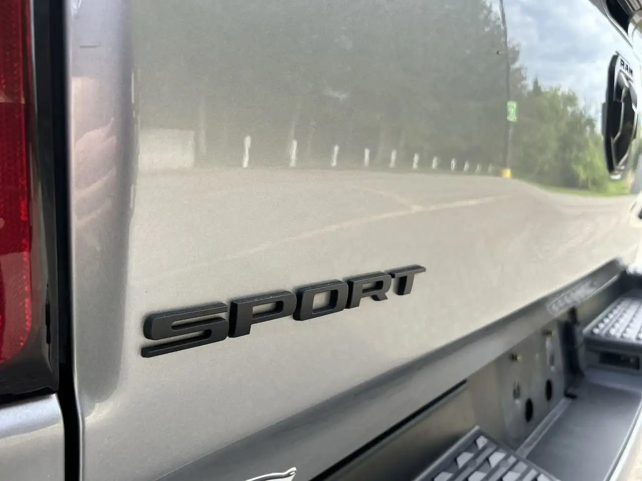 RAM 1500 photo RAM 1500