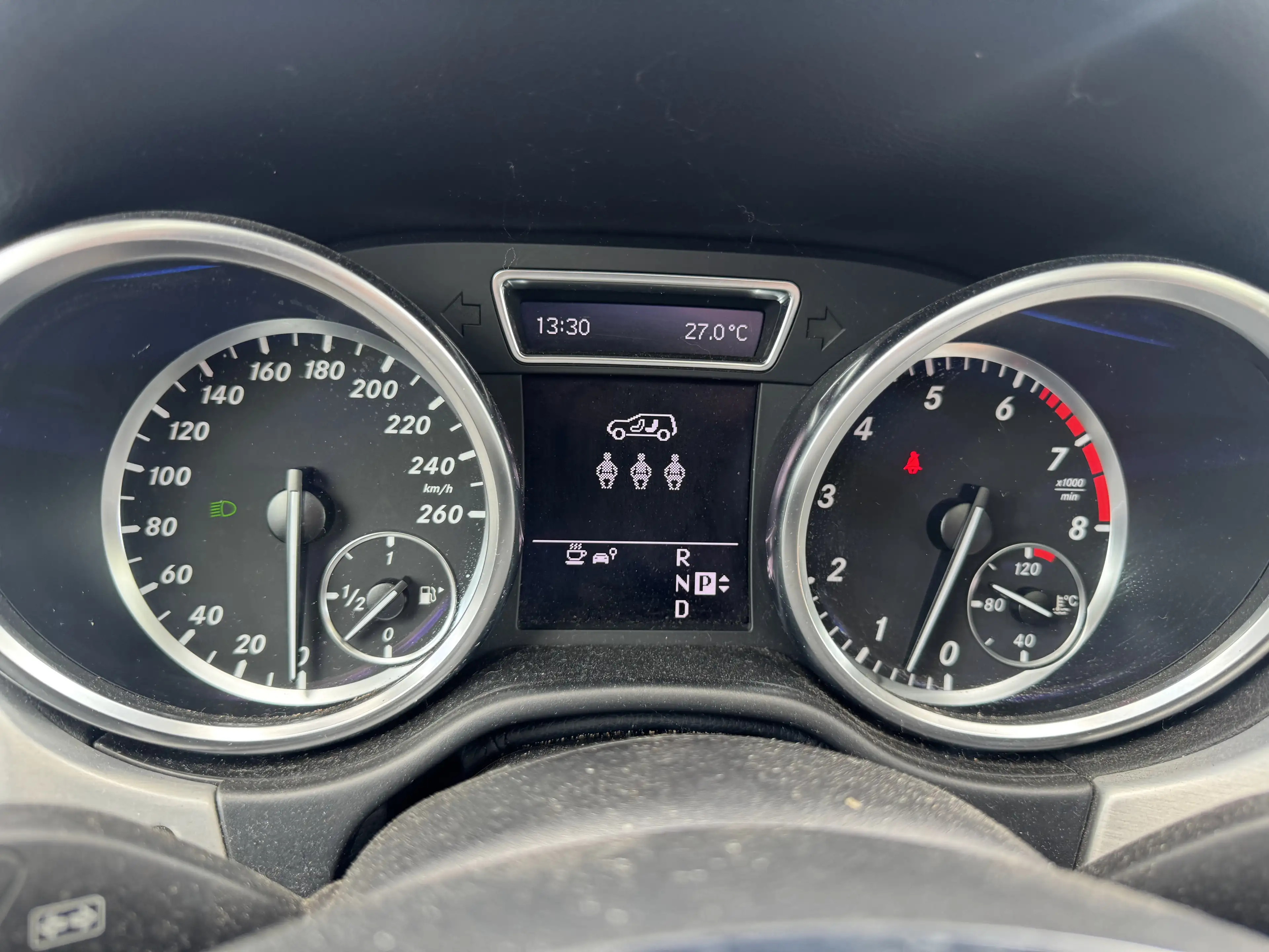 Mercedes-Benz ML 350 ML 350 4MATIC (BlueEFFICIENCY) 7G-TRONIC — photo 7