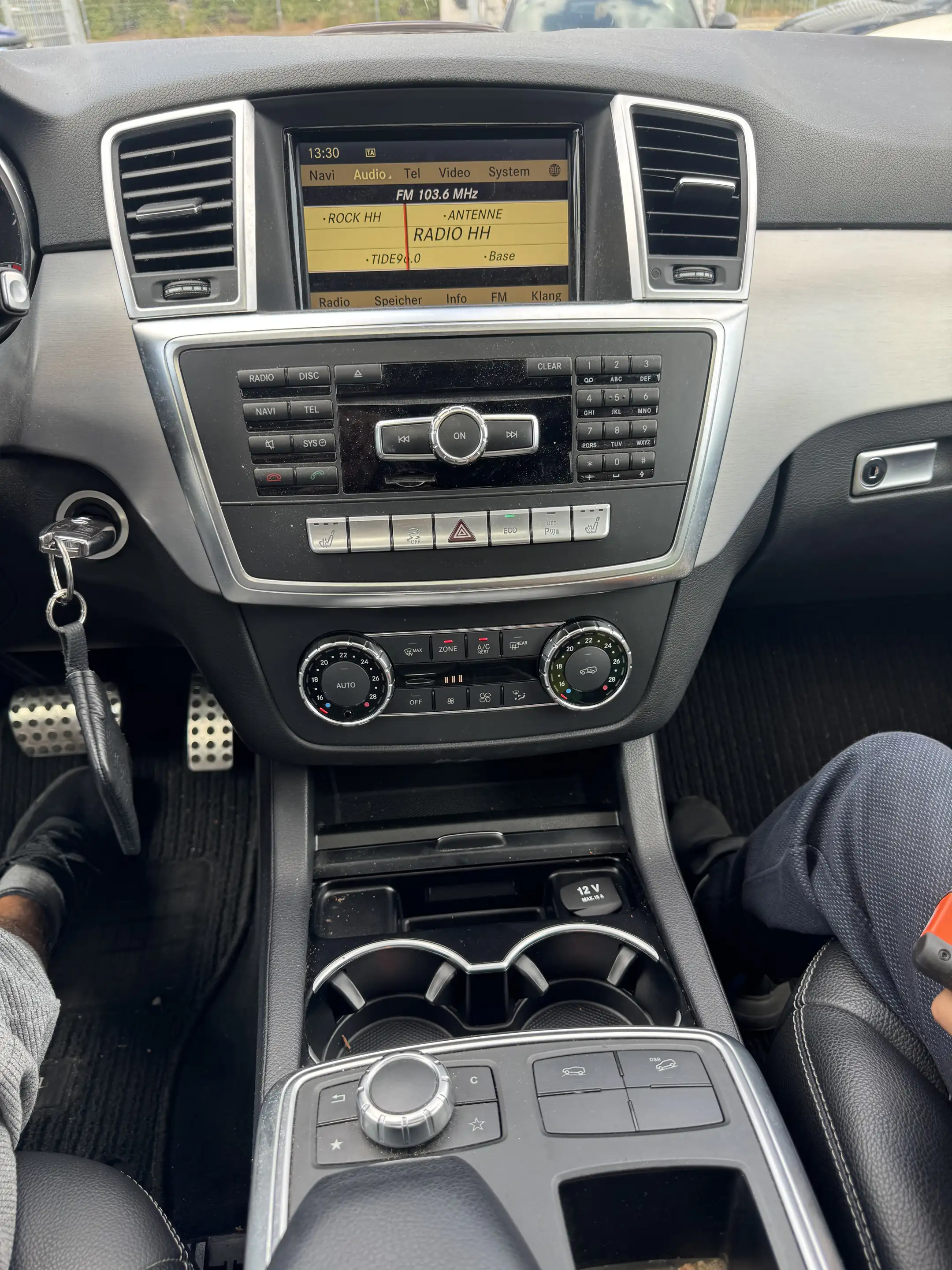 Mercedes-Benz ML 350 ML 350 4MATIC (BlueEFFICIENCY) 7G-TRONIC — photo 8