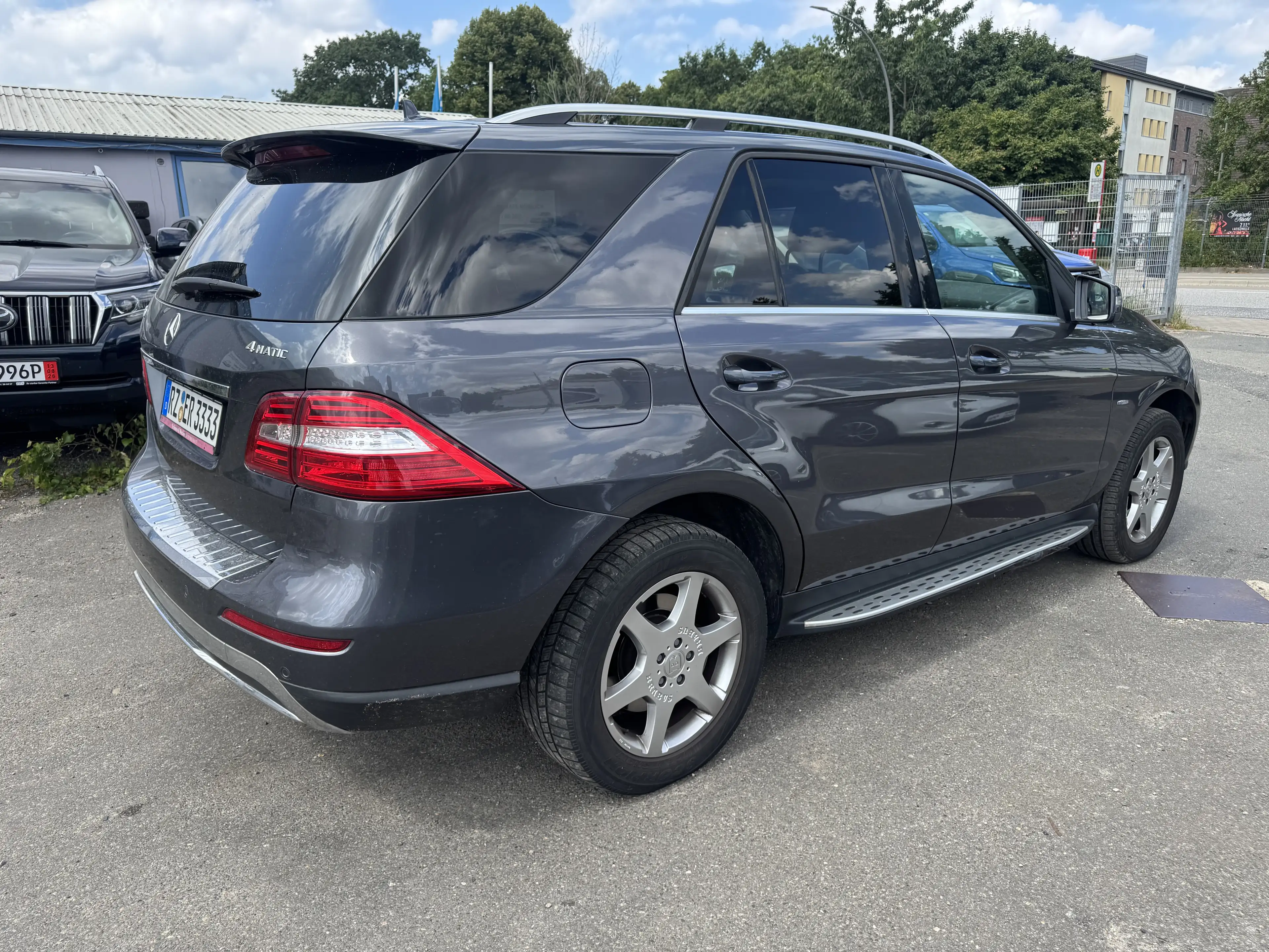 Mercedes-Benz ML 350 ML 350 4MATIC (BlueEFFICIENCY) 7G-TRONIC — photo 4
