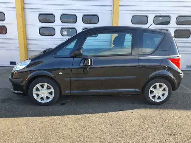 Peugeot 1007 view 7