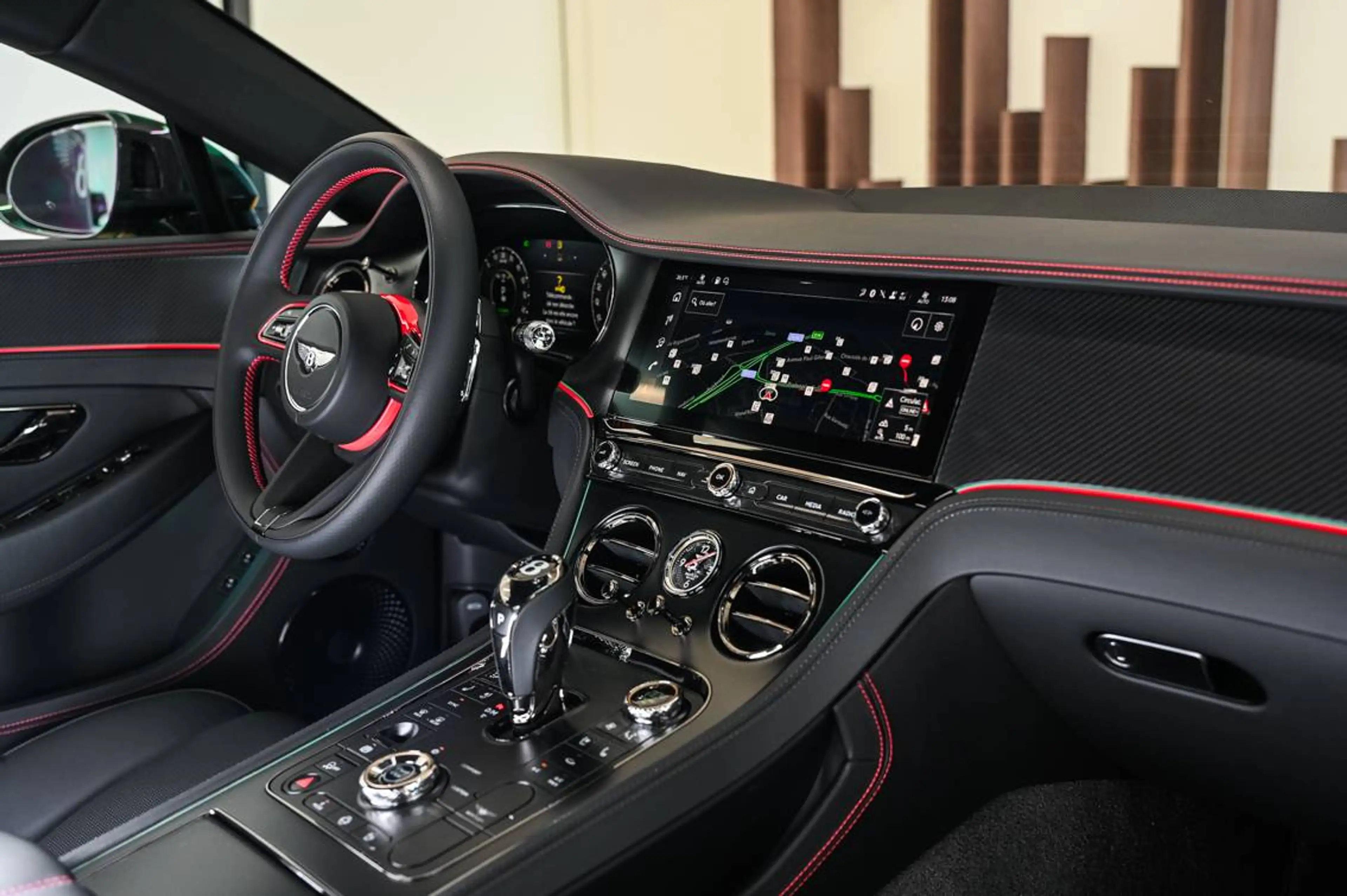 Bentley Continental GT Continental GT 4.0 Twin-Turbo V8 PHEV S (500 kW) S — photo 8
