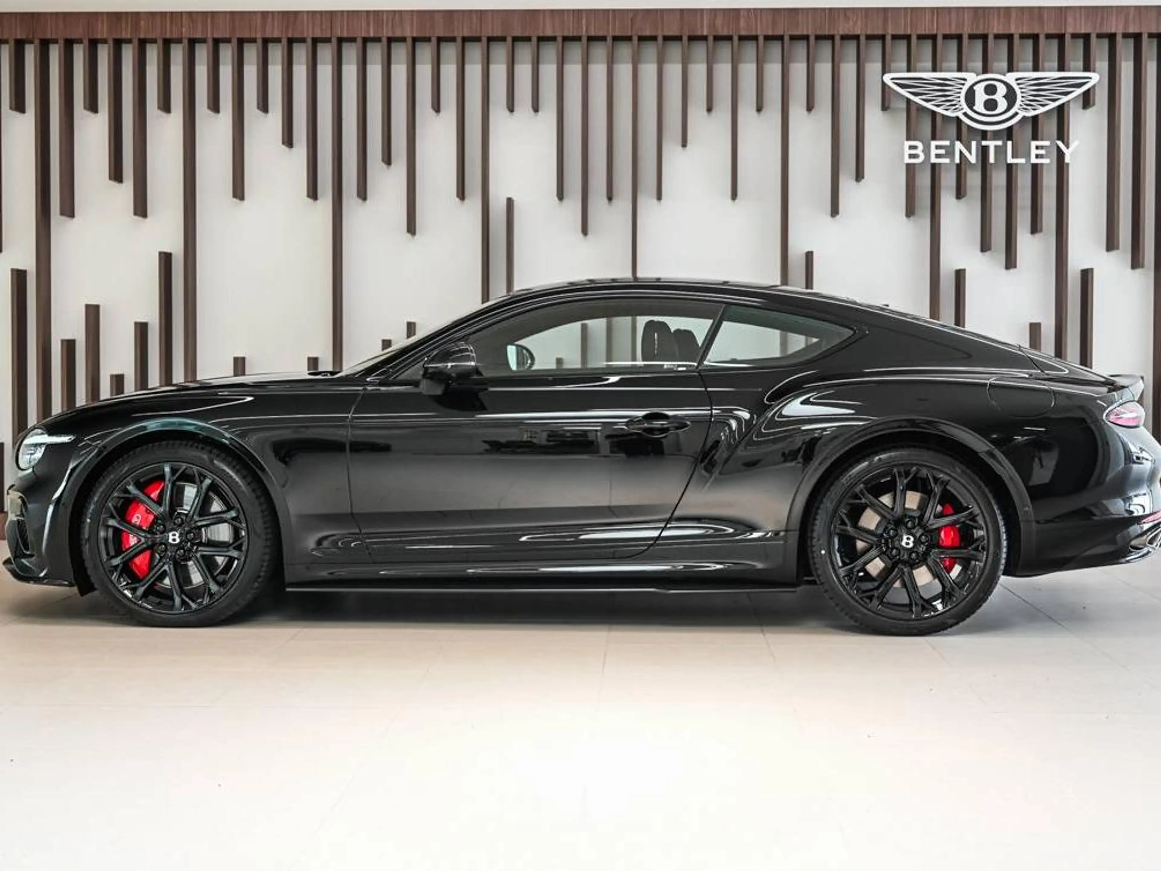 Bentley Continental GT Continental GT 4.0 Twin-Turbo V8 PHEV S (500 kW) S — photo 2