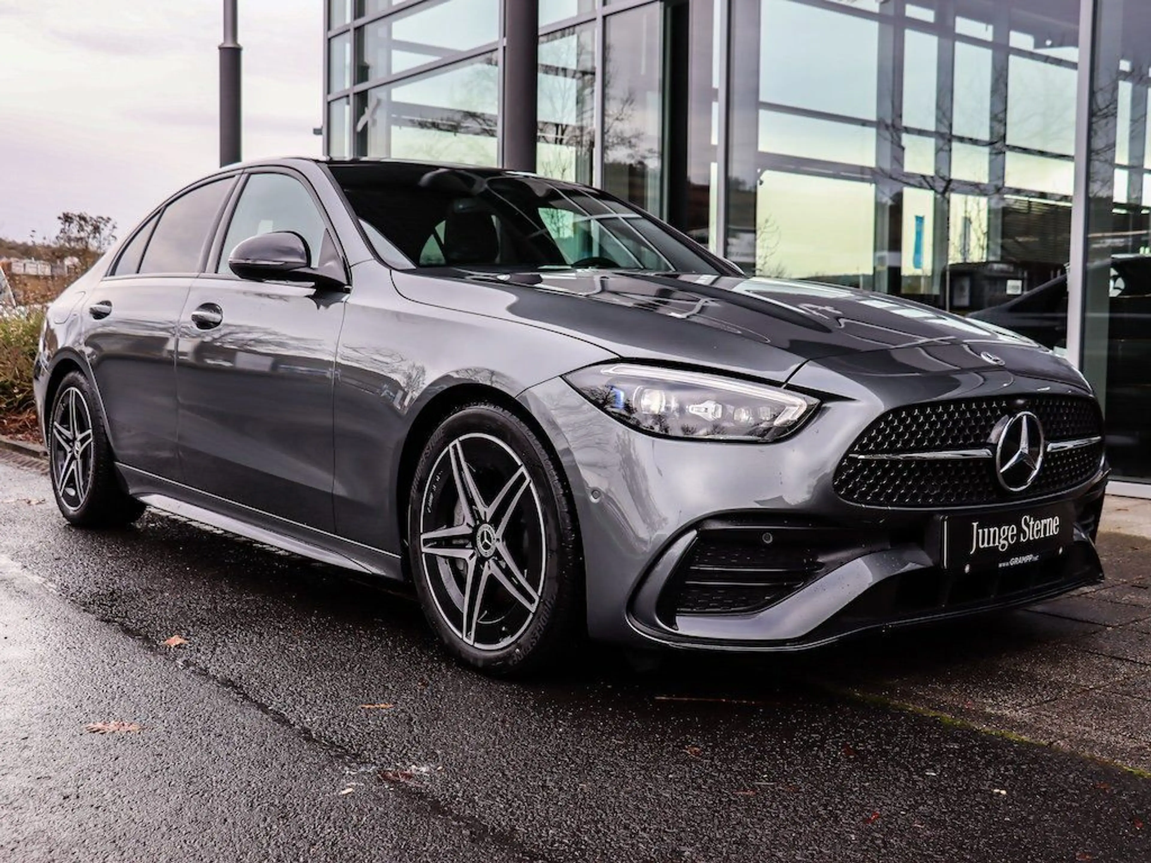 Mercedes-Benz C 200 d AMG Adv.-Plus/AHK/Panorama/Distronic — photo 9
