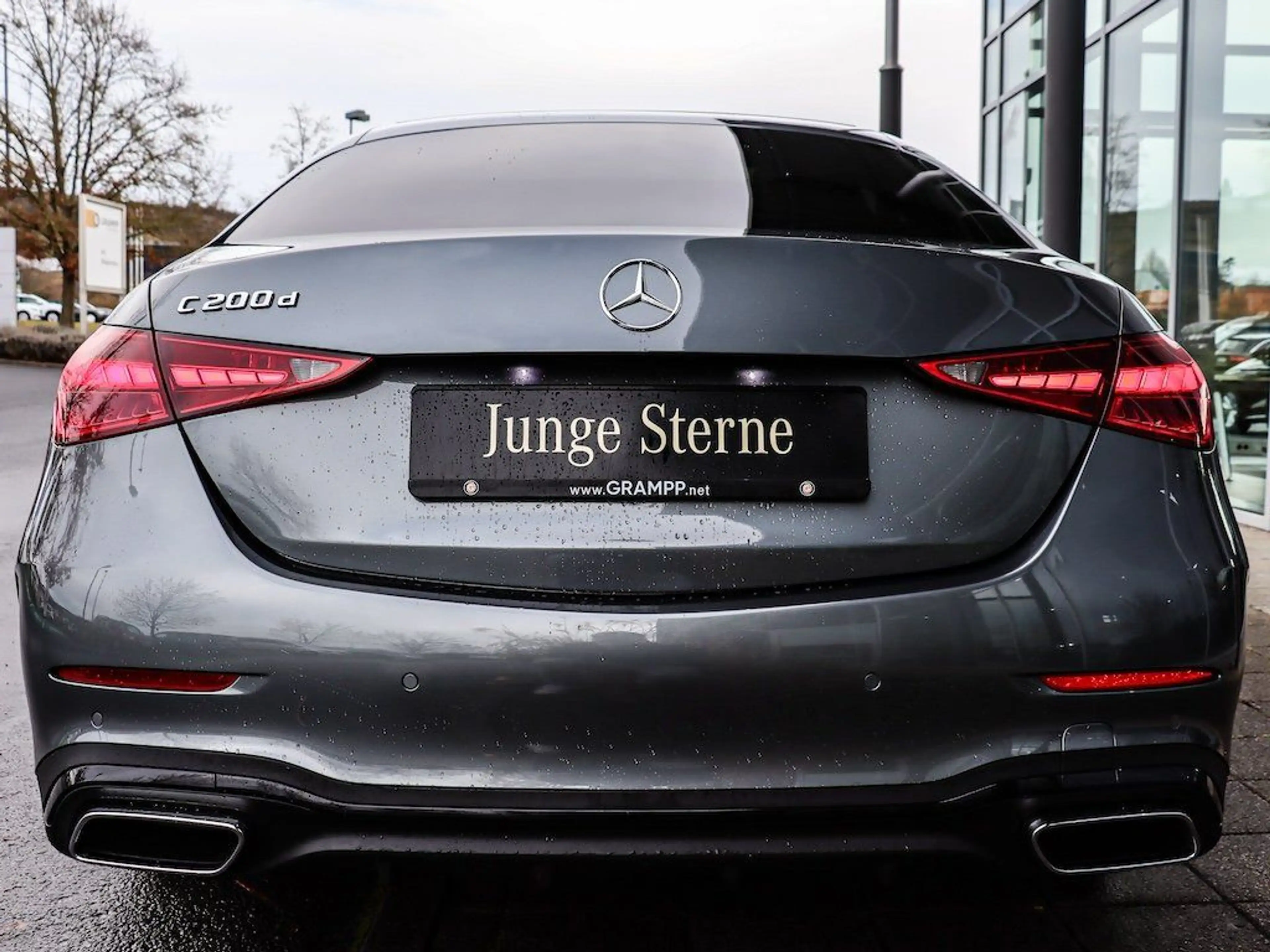 Mercedes-Benz C 200 d AMG Adv.-Plus/AHK/Panorama/Distronic — photo 4