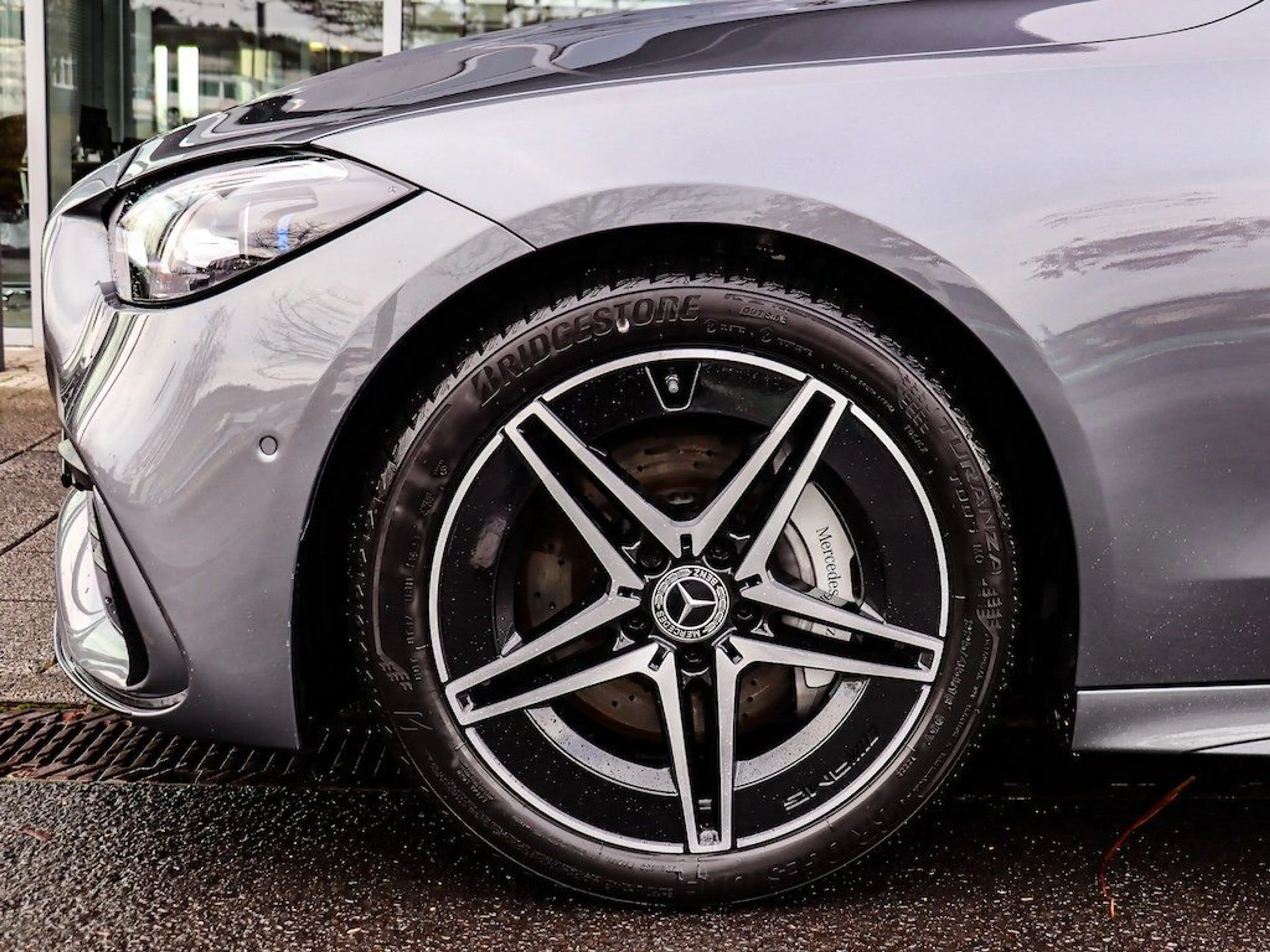 Mercedes-Benz C 200 d AMG Adv.-Plus/AHK/Panorama/Distronic — photo 11