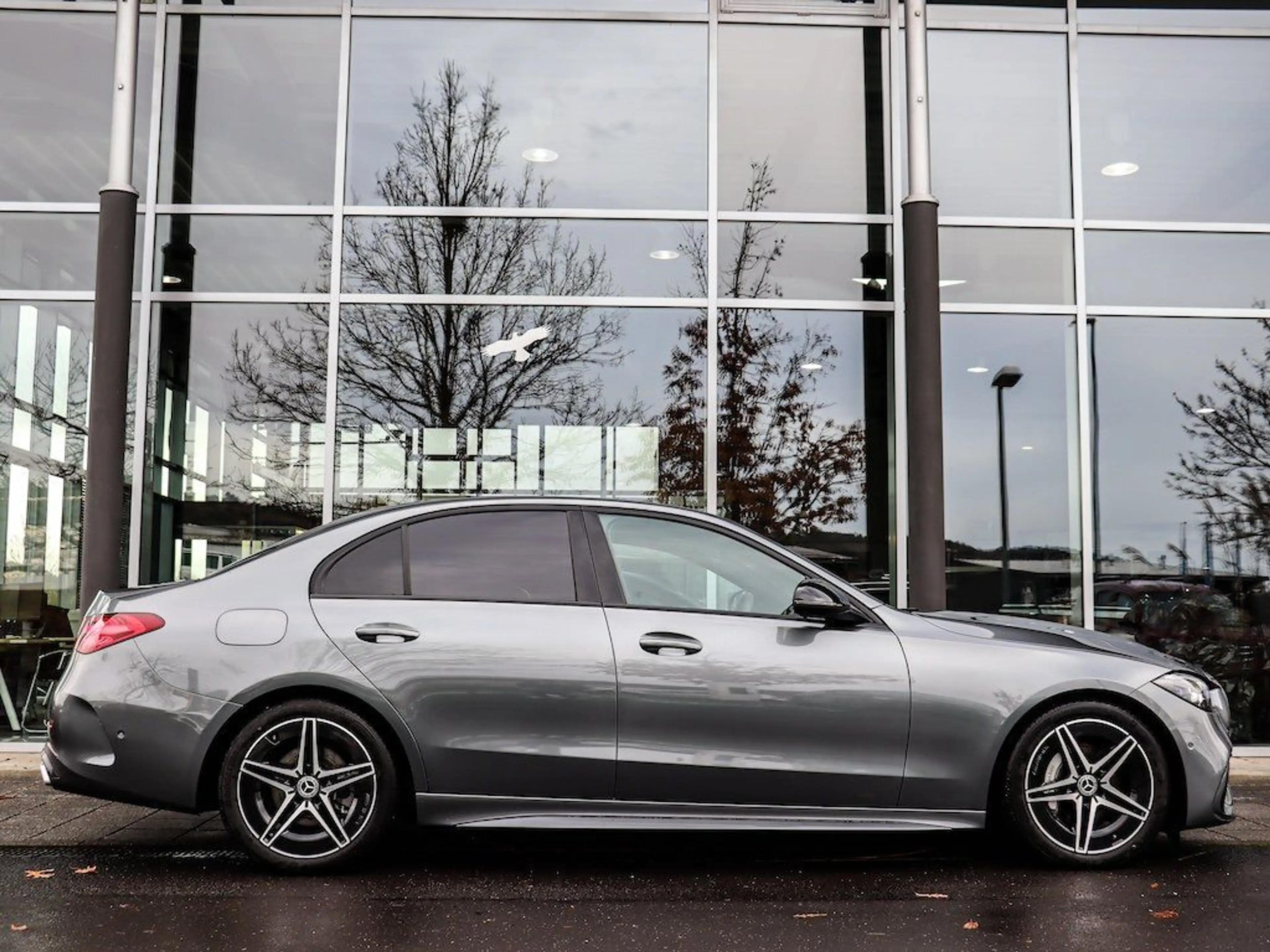 Mercedes-Benz C 200 d AMG Adv.-Plus/AHK/Panorama/Distronic — photo 8