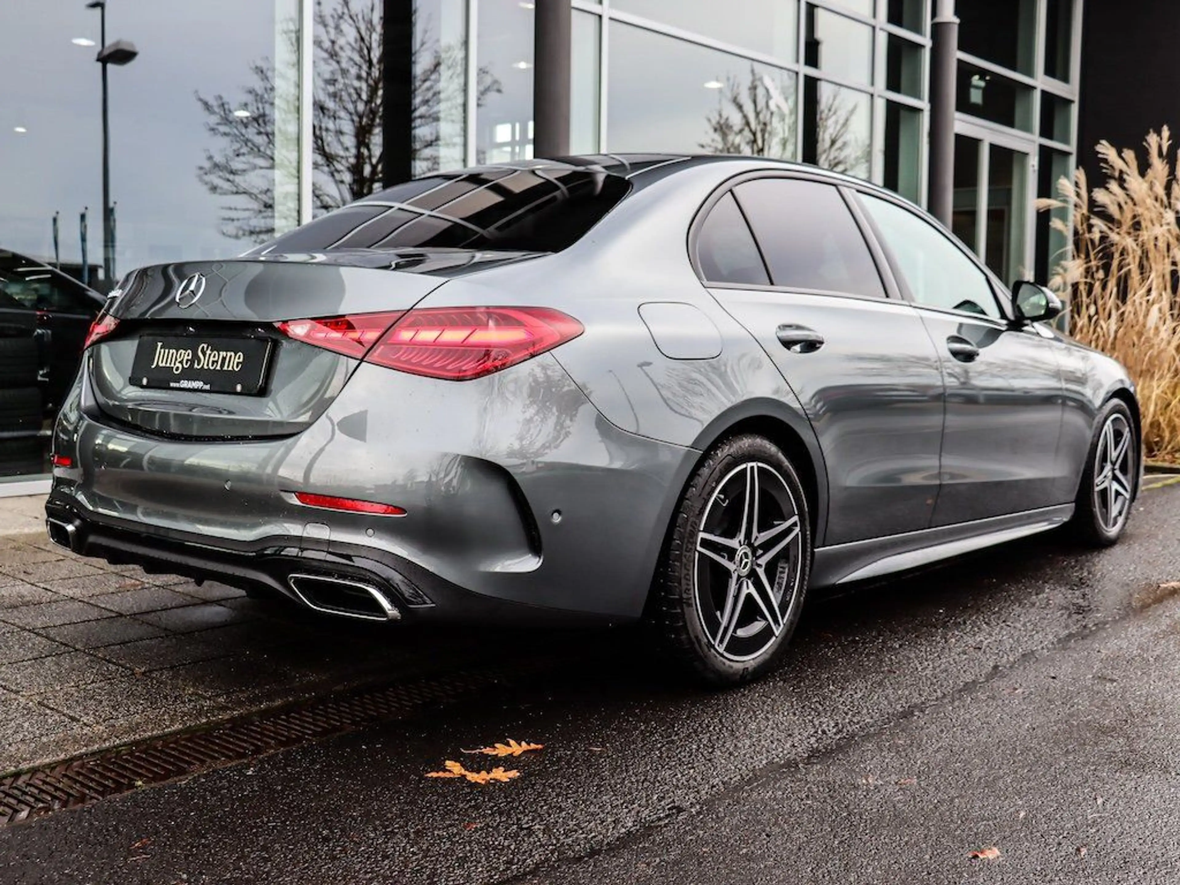 Mercedes-Benz C 200 d AMG Adv.-Plus/AHK/Panorama/Distronic — photo 7