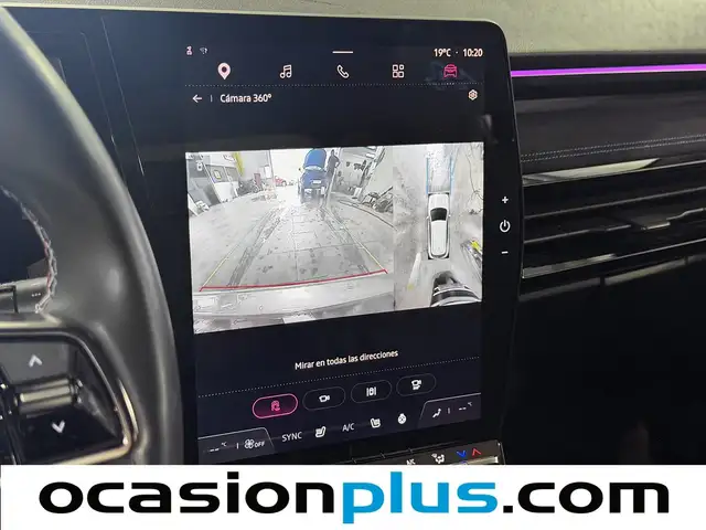 Renault Austral view 10