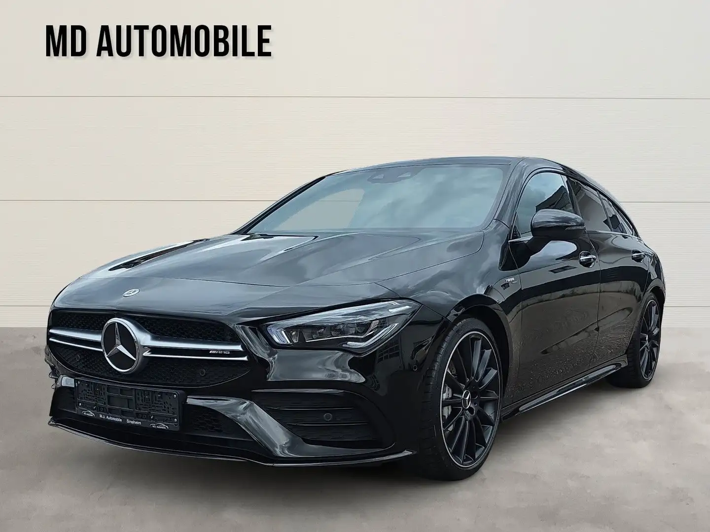 Mercedes-Benz CLA 35 AMG Shooting Brake Panorama  Burmester Noir - 1