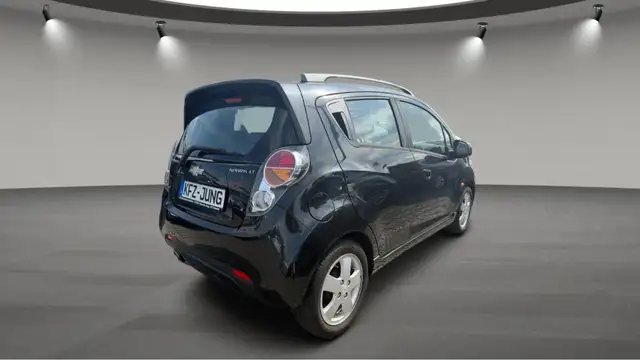 Chevrolet Spark view 6