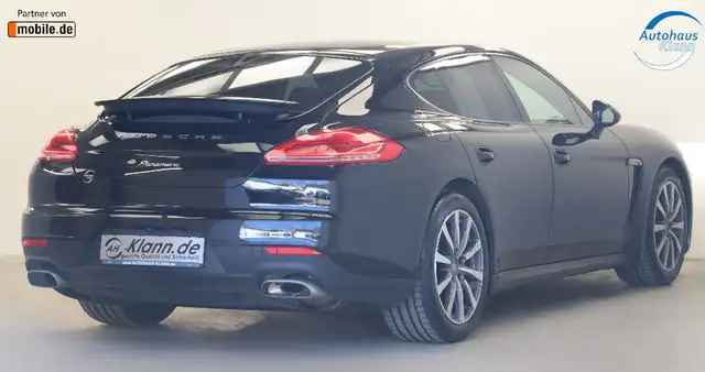 Porsche Panamera view 6