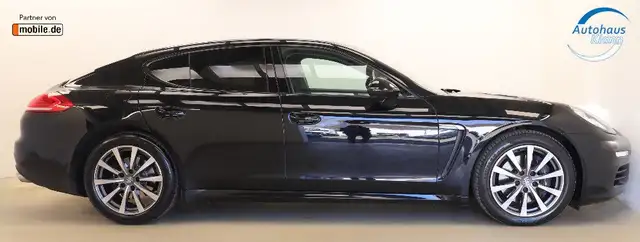 Porsche Panamera view 5