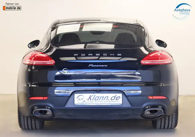 Porsche Panamera view 7