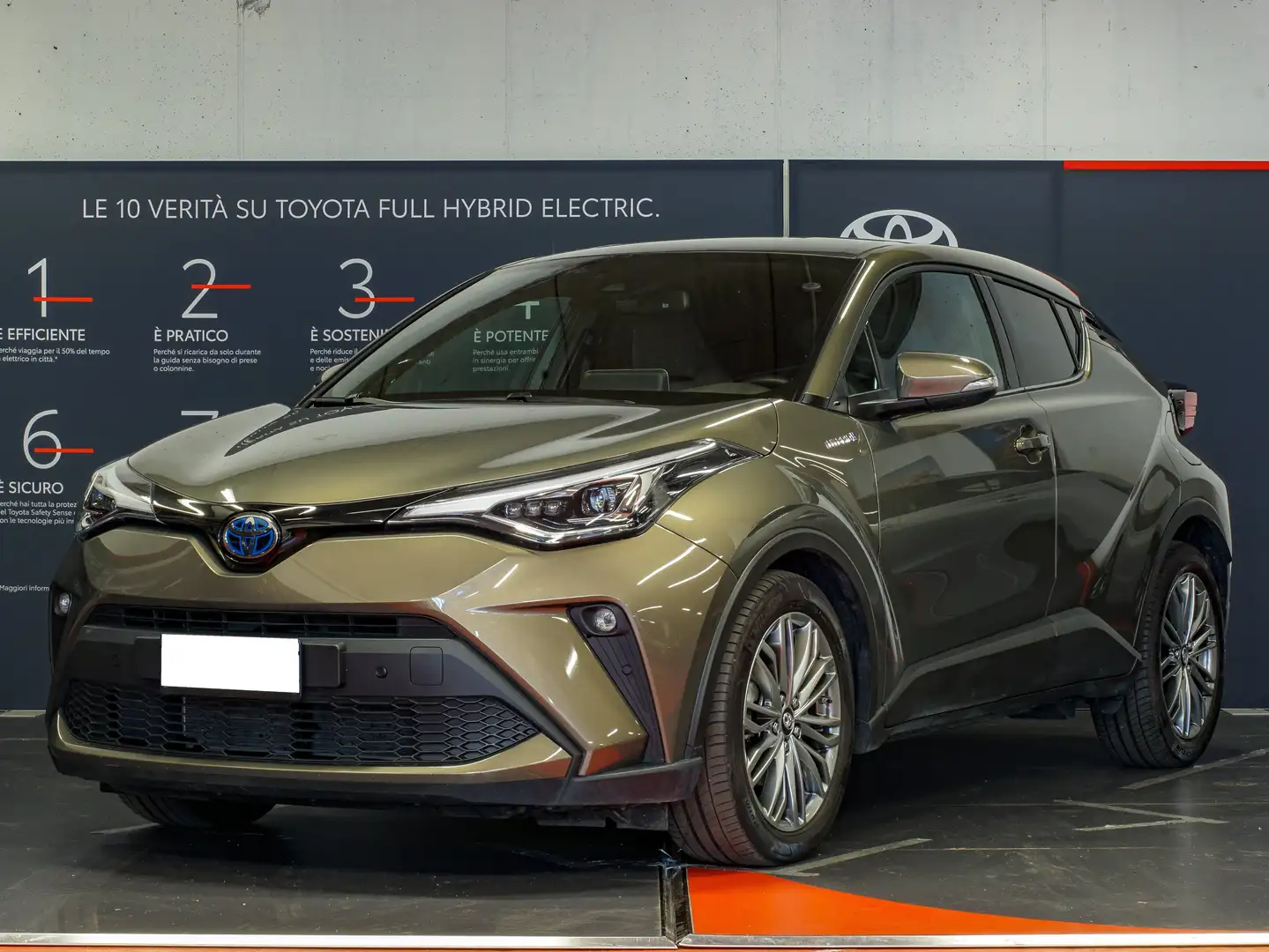 Toyota C-HR 1.8h 122 cv Lounge e-cvt Bronze - 1