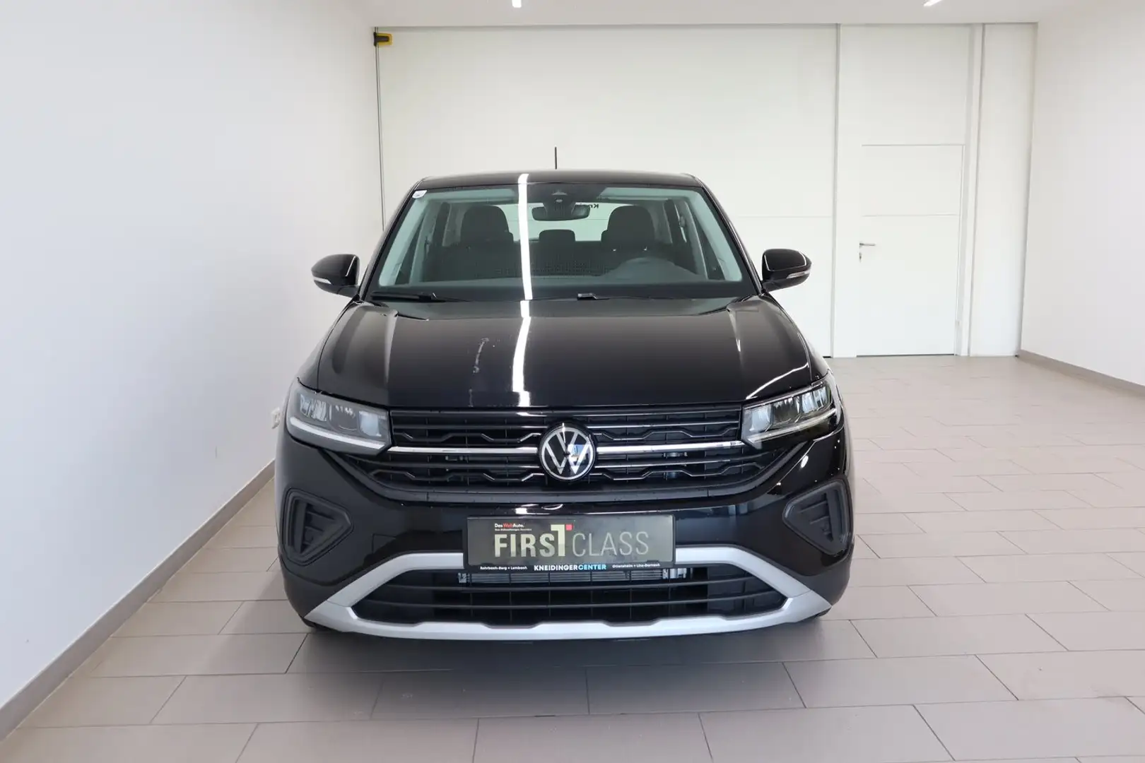 Volkswagen T-Cross 4Me TSI Schwarz - 2