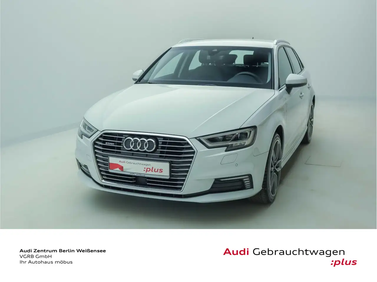 Audi A3 Berline in Wit tweedehands in Berlin voor € 22.489,-