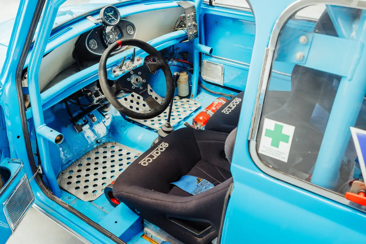 Austin Mini Cooper S Mk1 FIA HTP, foto 6