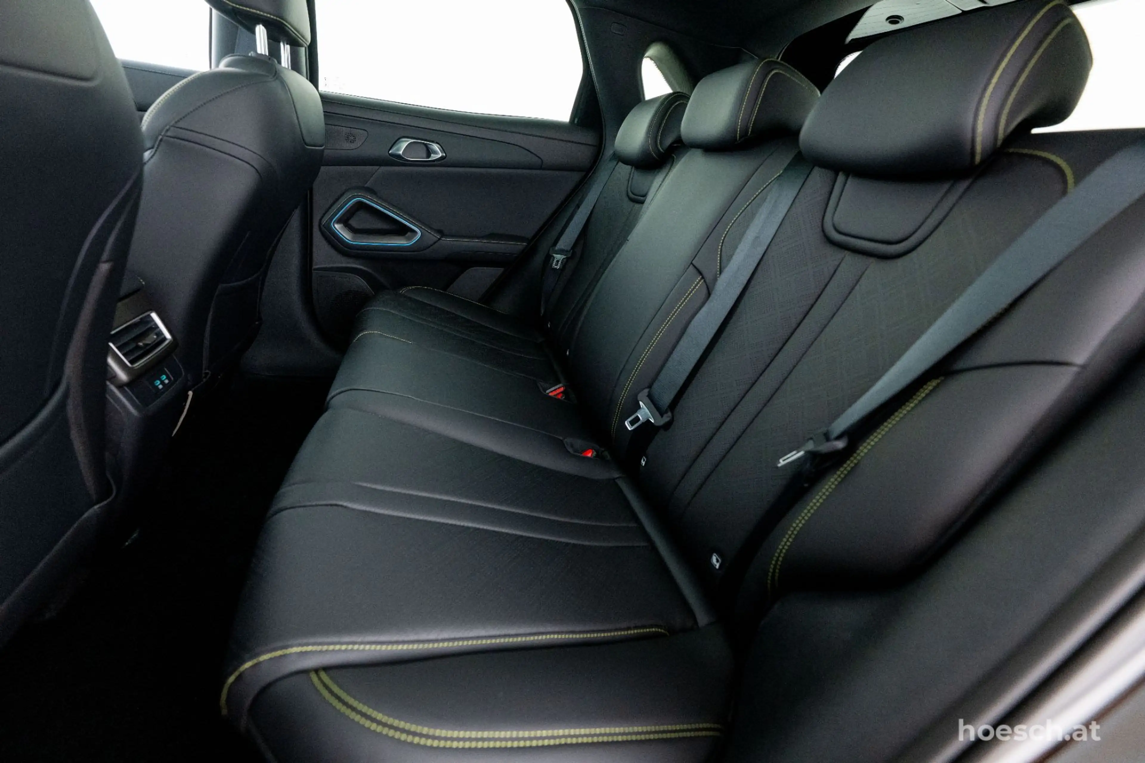 BYD Atto 2 EV COMFORT 64.8 kWh LEDER 360° WÄRME AKTION — photo 7