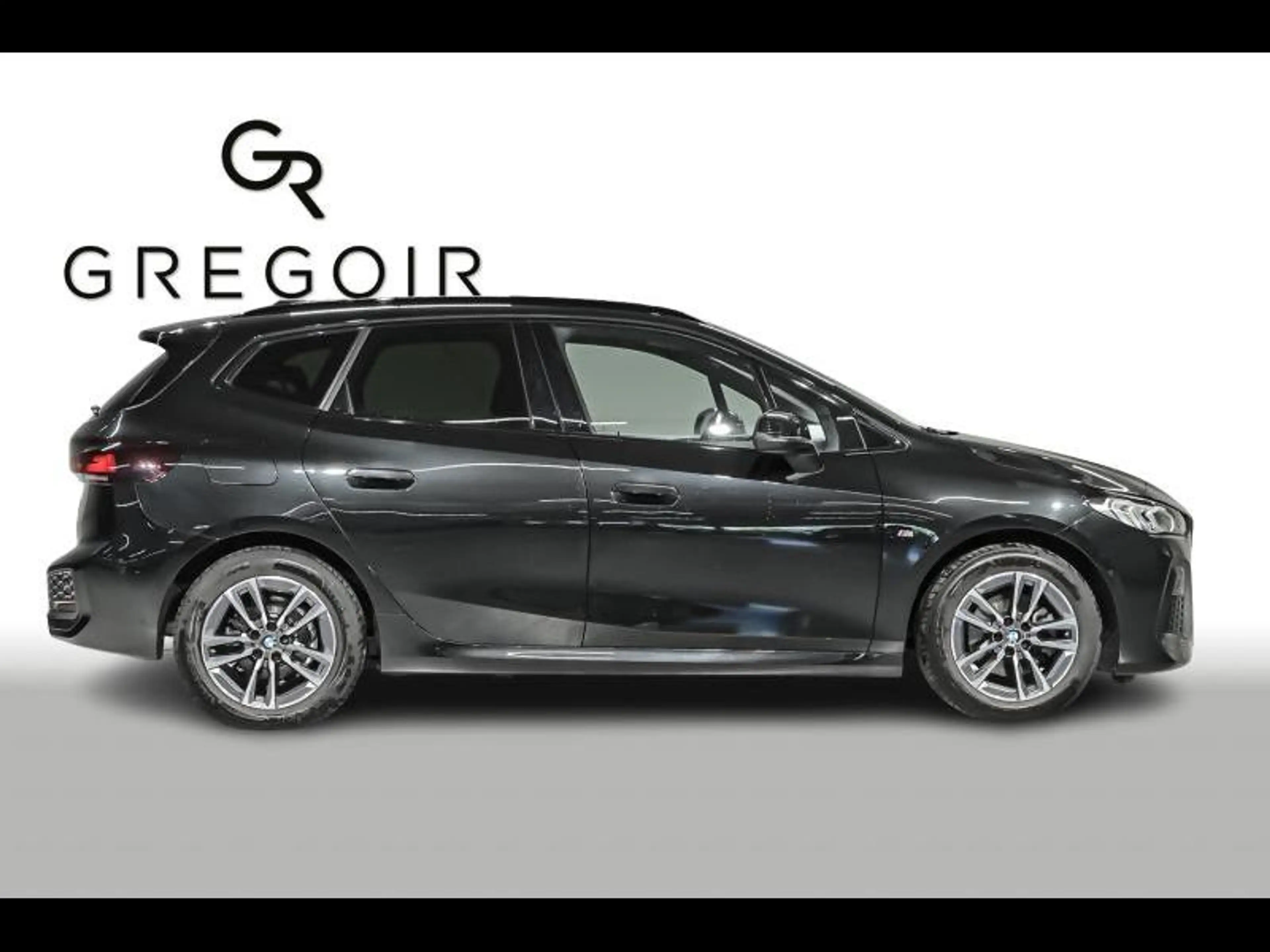 BMW 218 i Active Tourer - MPACK|CAM|PANO|DAB|CARPLAY — photo 3