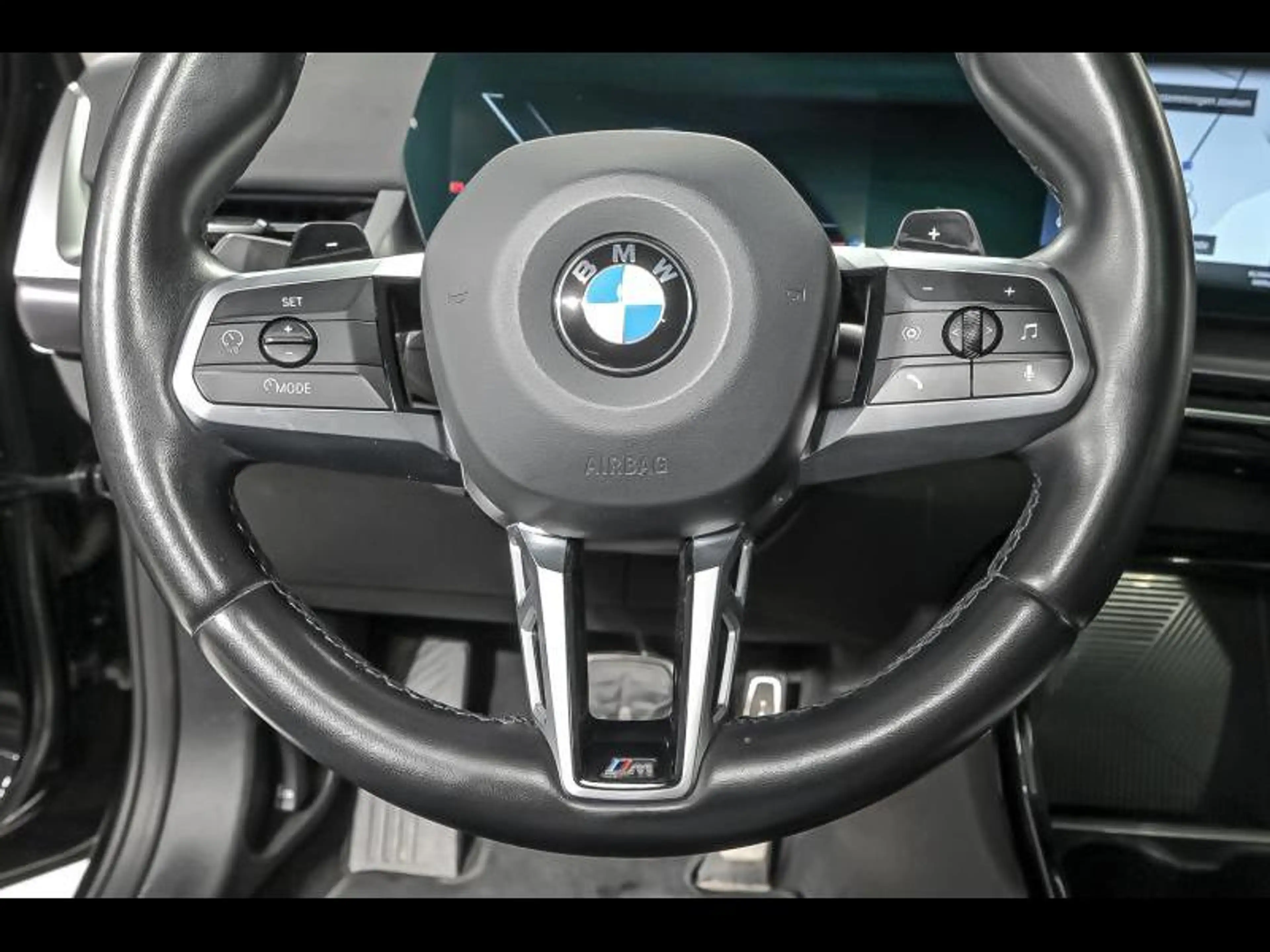 BMW 218 i Active Tourer - MPACK|CAM|PANO|DAB|CARPLAY — photo 9