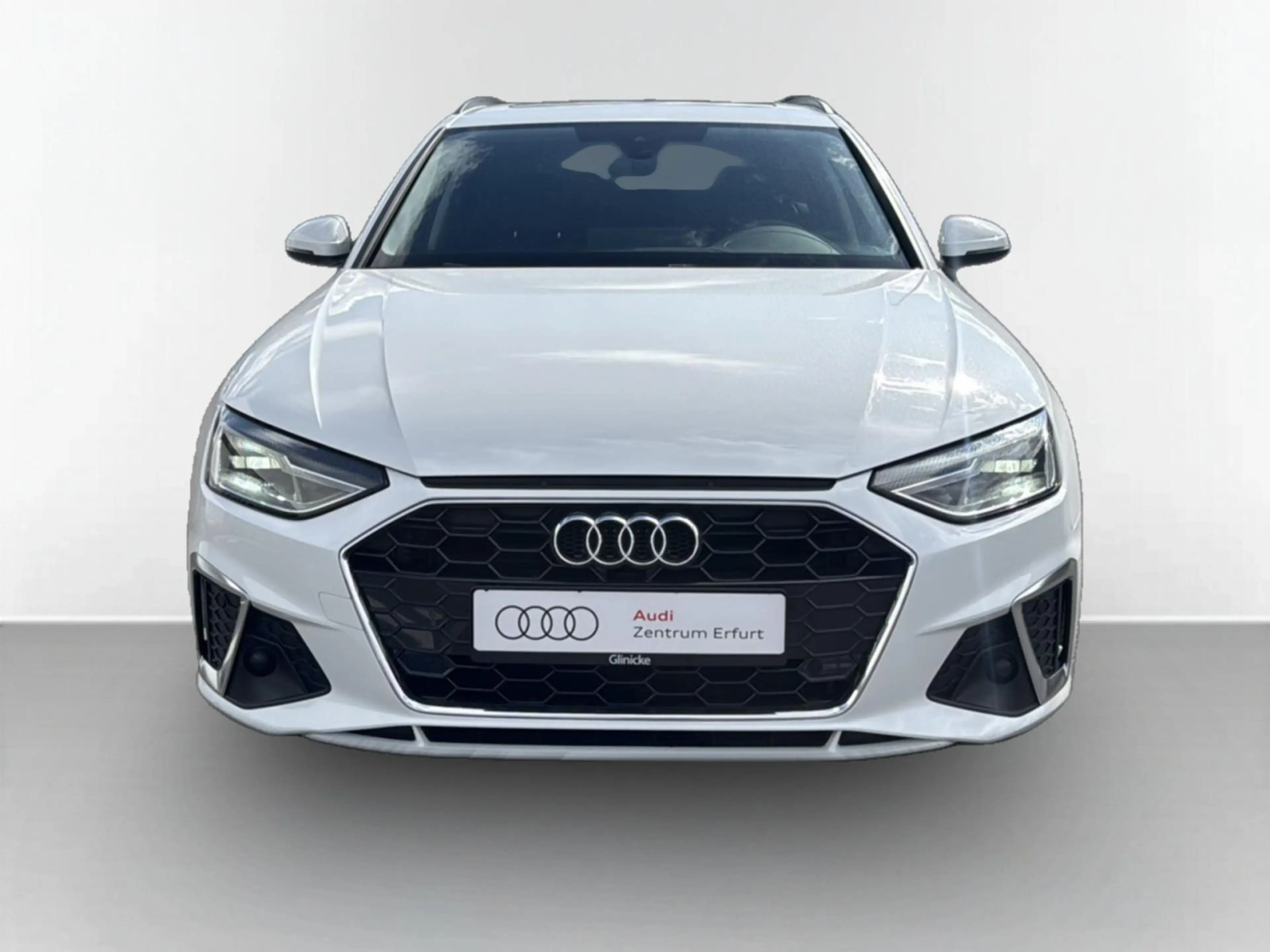 Audi A4 S-line Pano AHK Sportsitze — photo 2