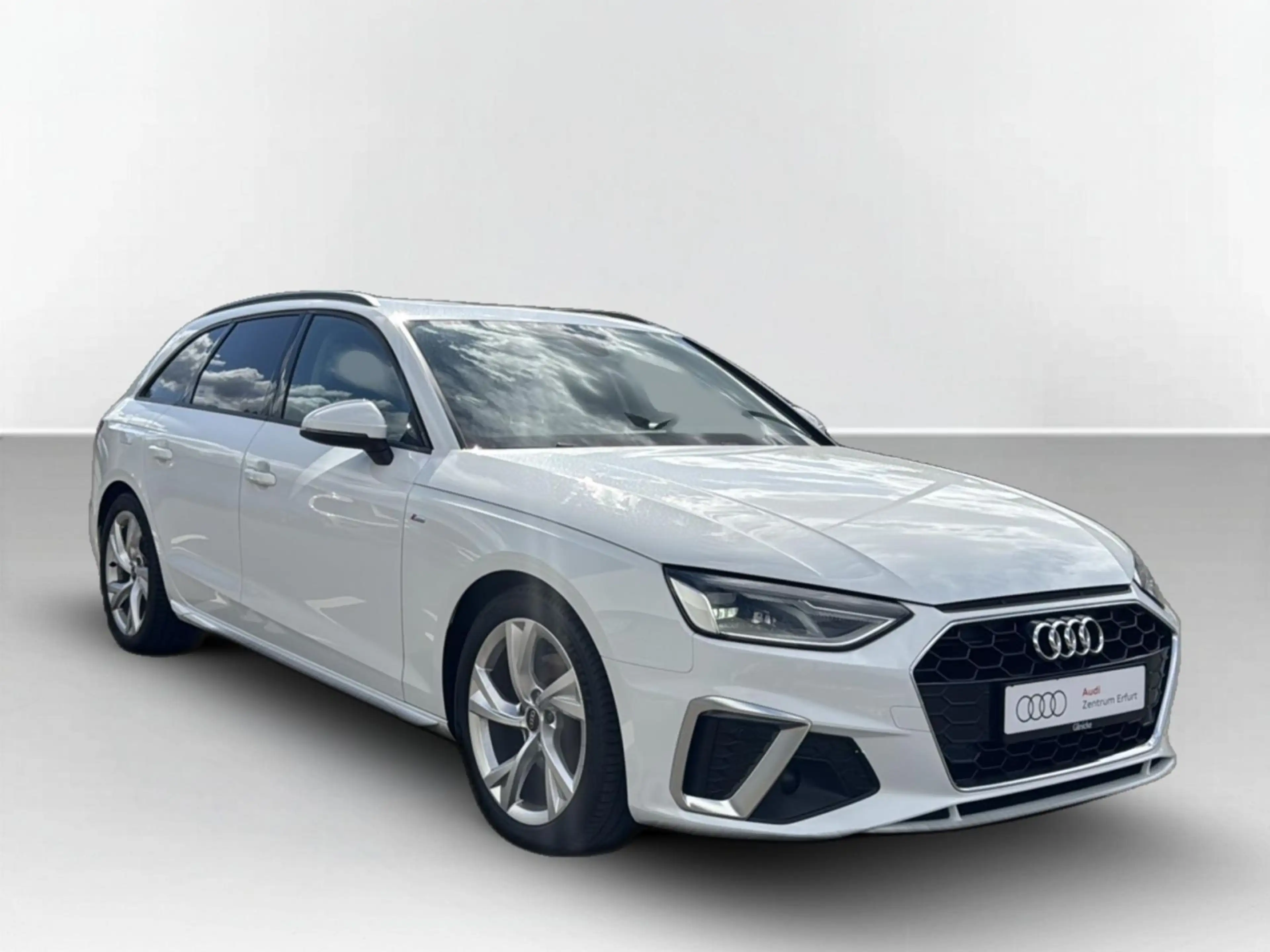 Audi A4 S-line Pano AHK Sportsitze — photo 3