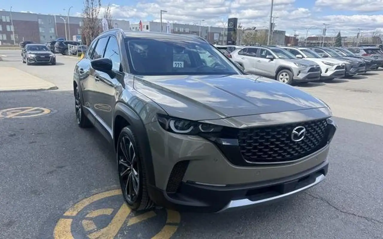 Mazda CX-50 снимка Mazda CX-50