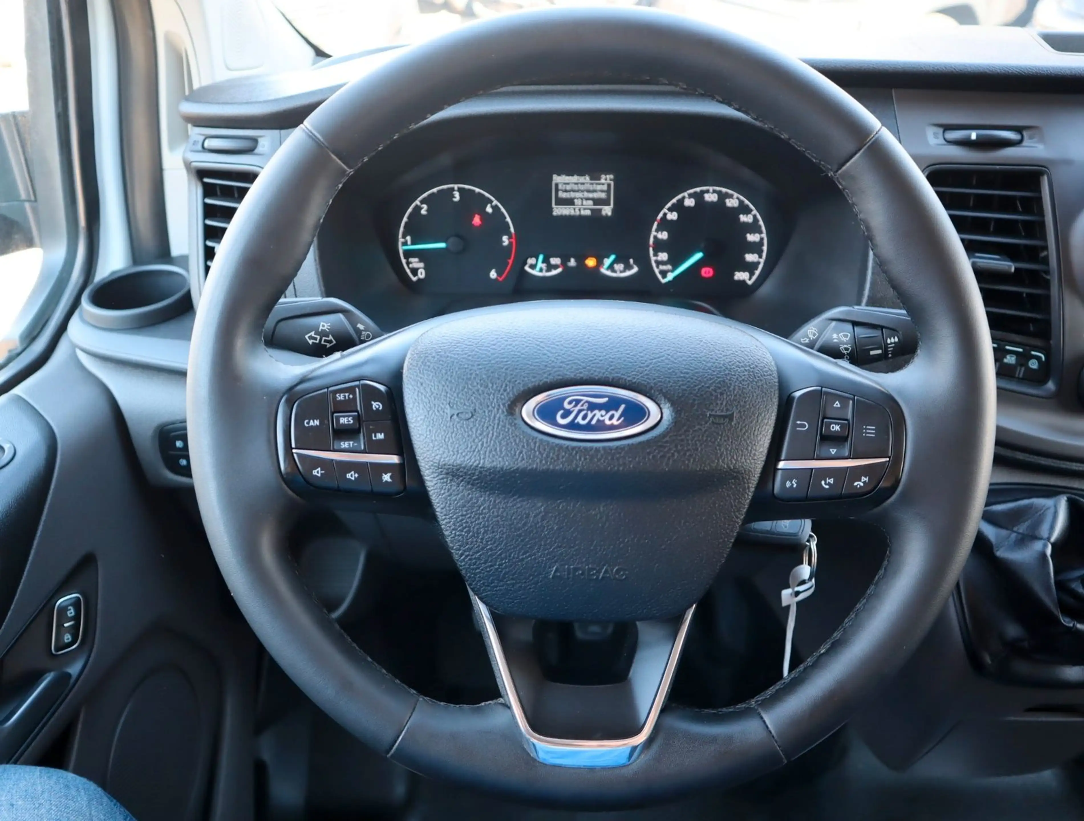 Ford Transit Custom 300 L1 Trend /Tempomat /Klima/PDC — photo 12