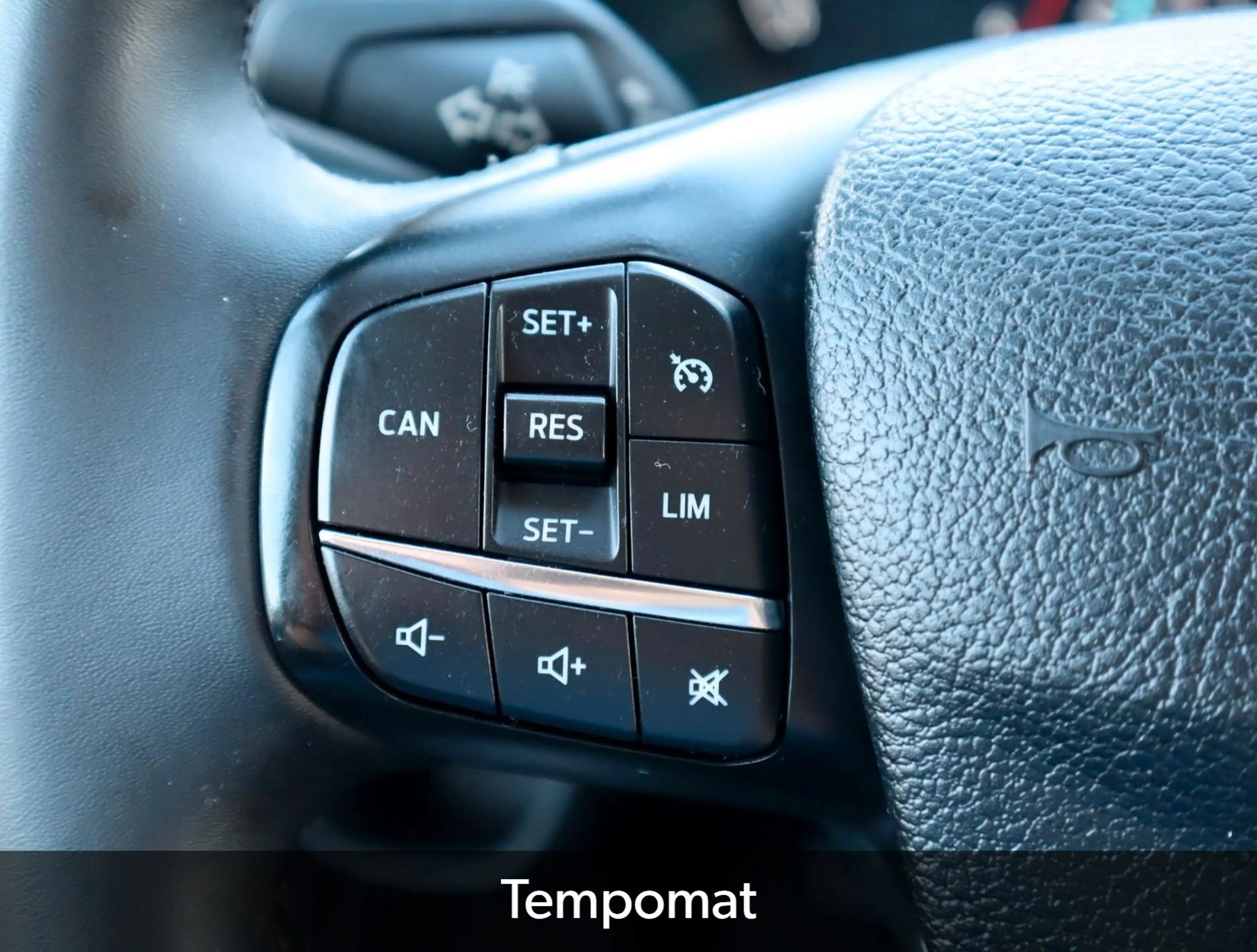 Ford Transit Custom 300 L1 Trend /Tempomat /Klima/PDC — photo 13
