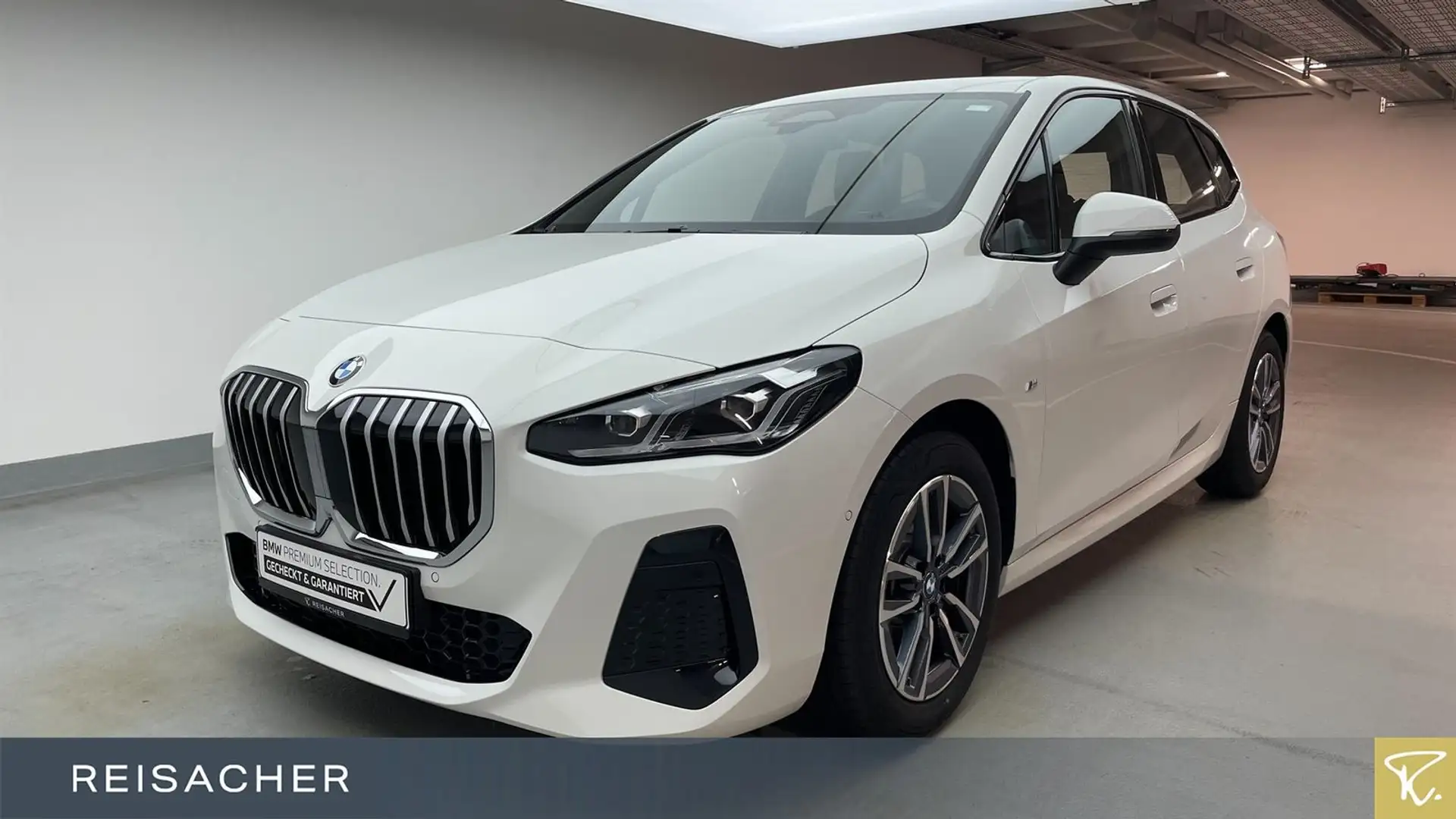 BMW 223d A xDrive Active Tourer M-Sport,AHK,LC+,FLA Weiß - 1