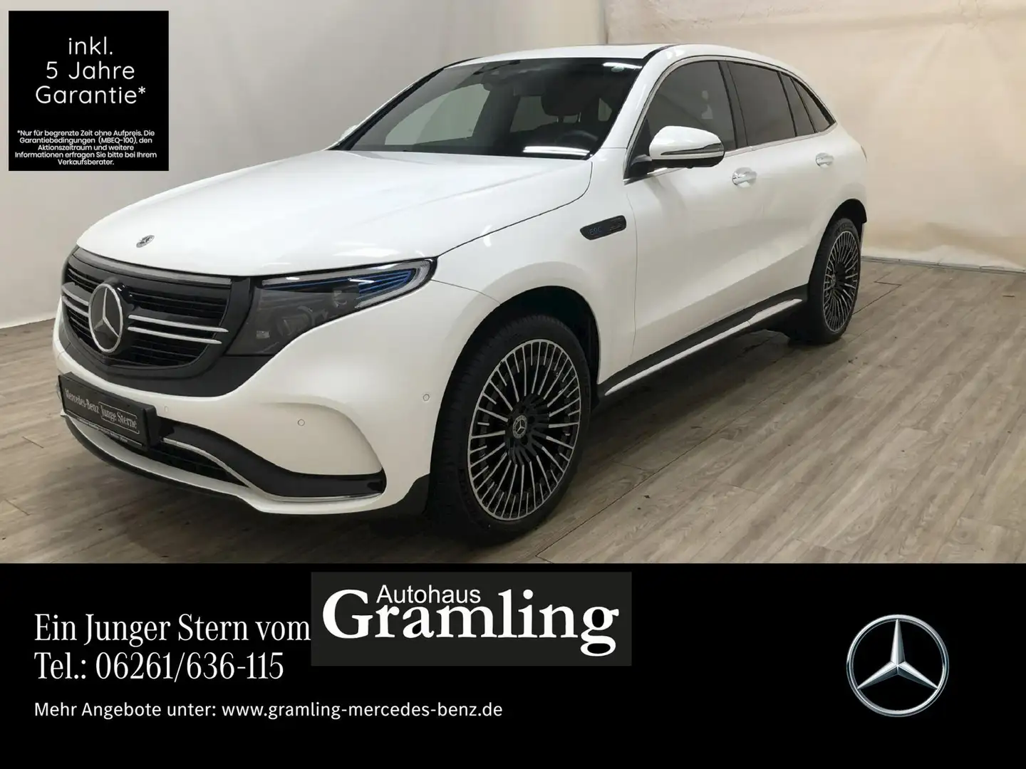 Mercedes-Benz EQC 400 4M AMG Distr*AHK*Memory*360°*SHD*MULTIBE Weiß - 1