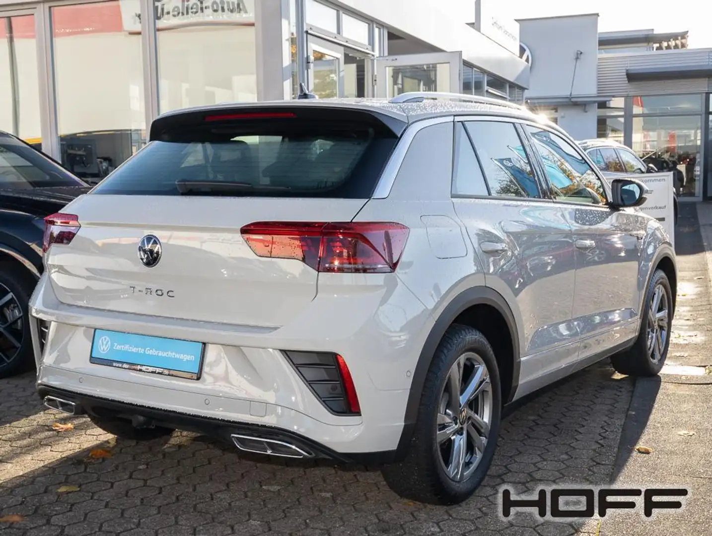 Volkswagen T-Roc 1.5 TSI DSG R-Line AHK Matrix el.Heckkl. Kamera Na Grijs - 2