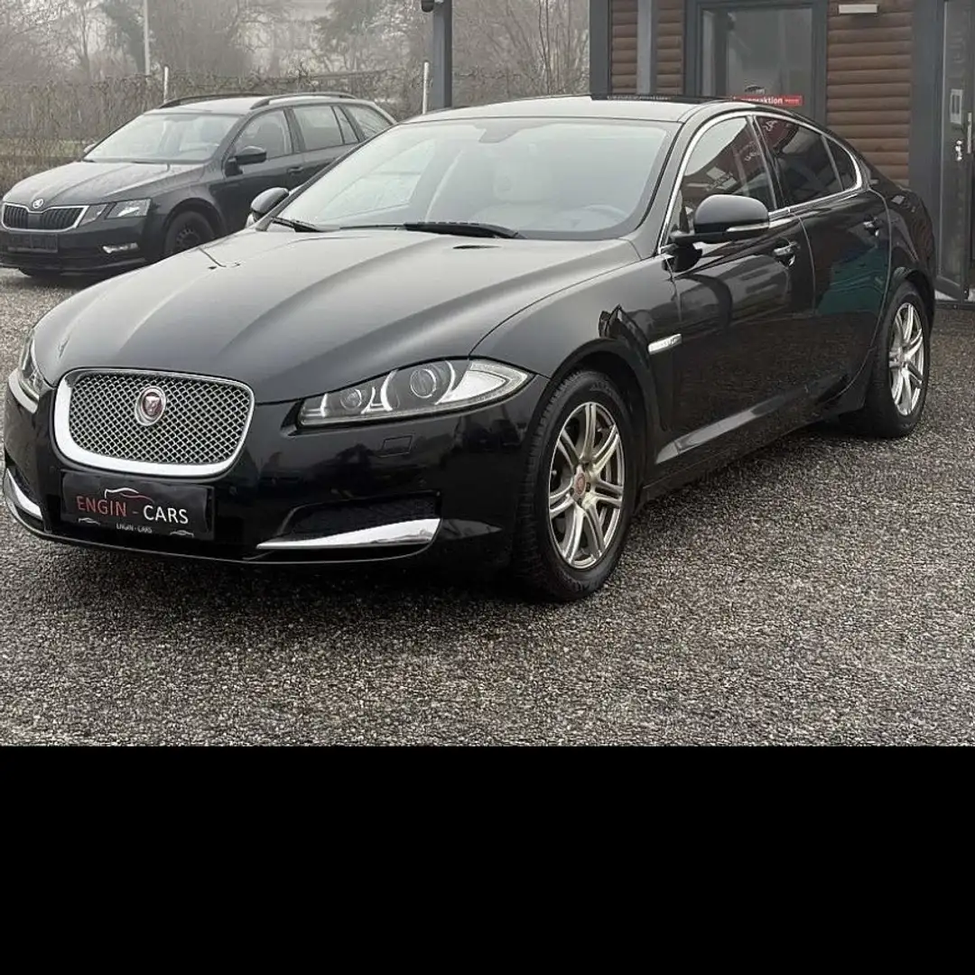 Jaguar XF 2.2 Diesel Sportbrake - 1