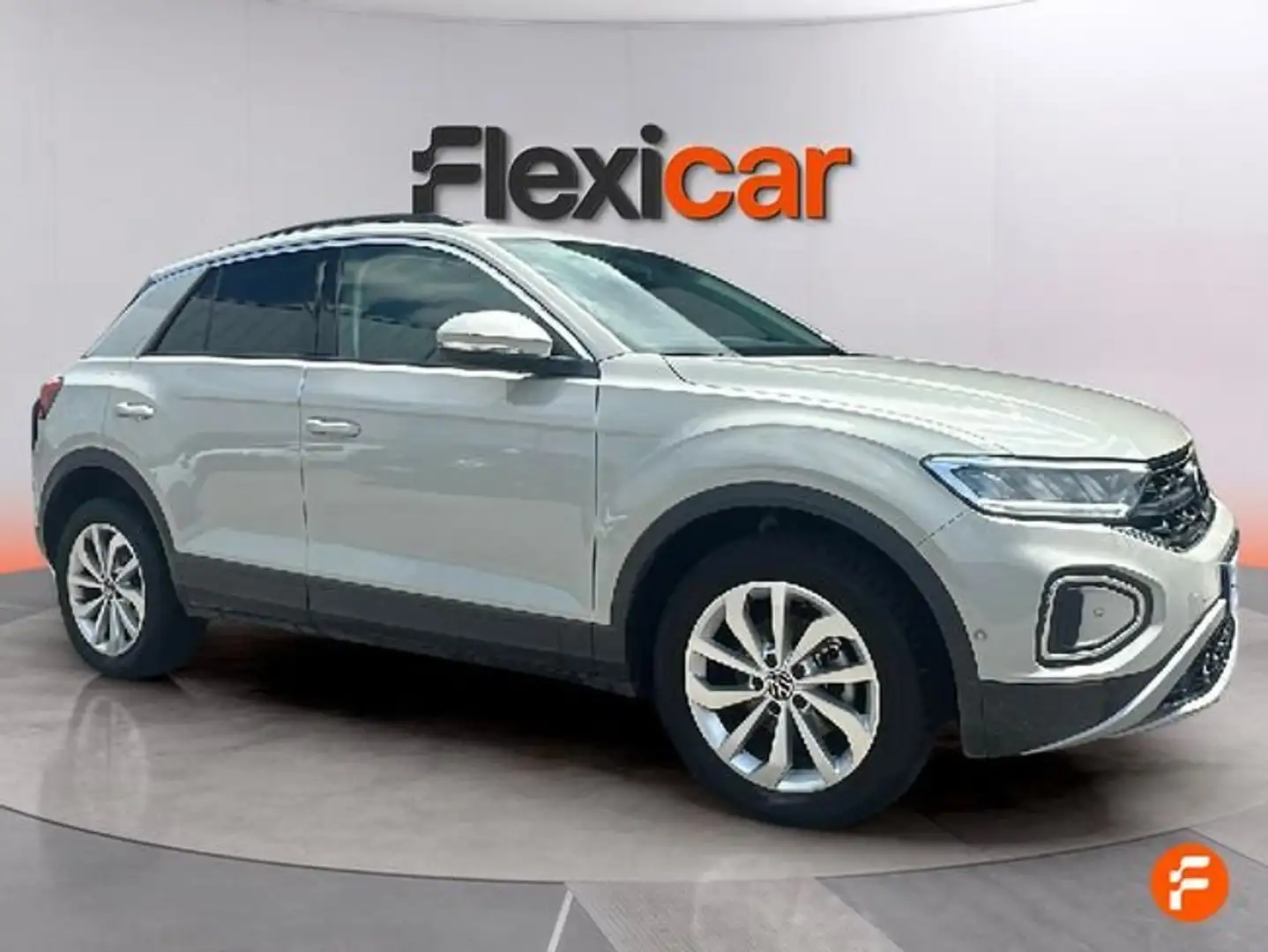 Volkswagen T-Roc 1.5 TSI Life 110KW Beige - 2