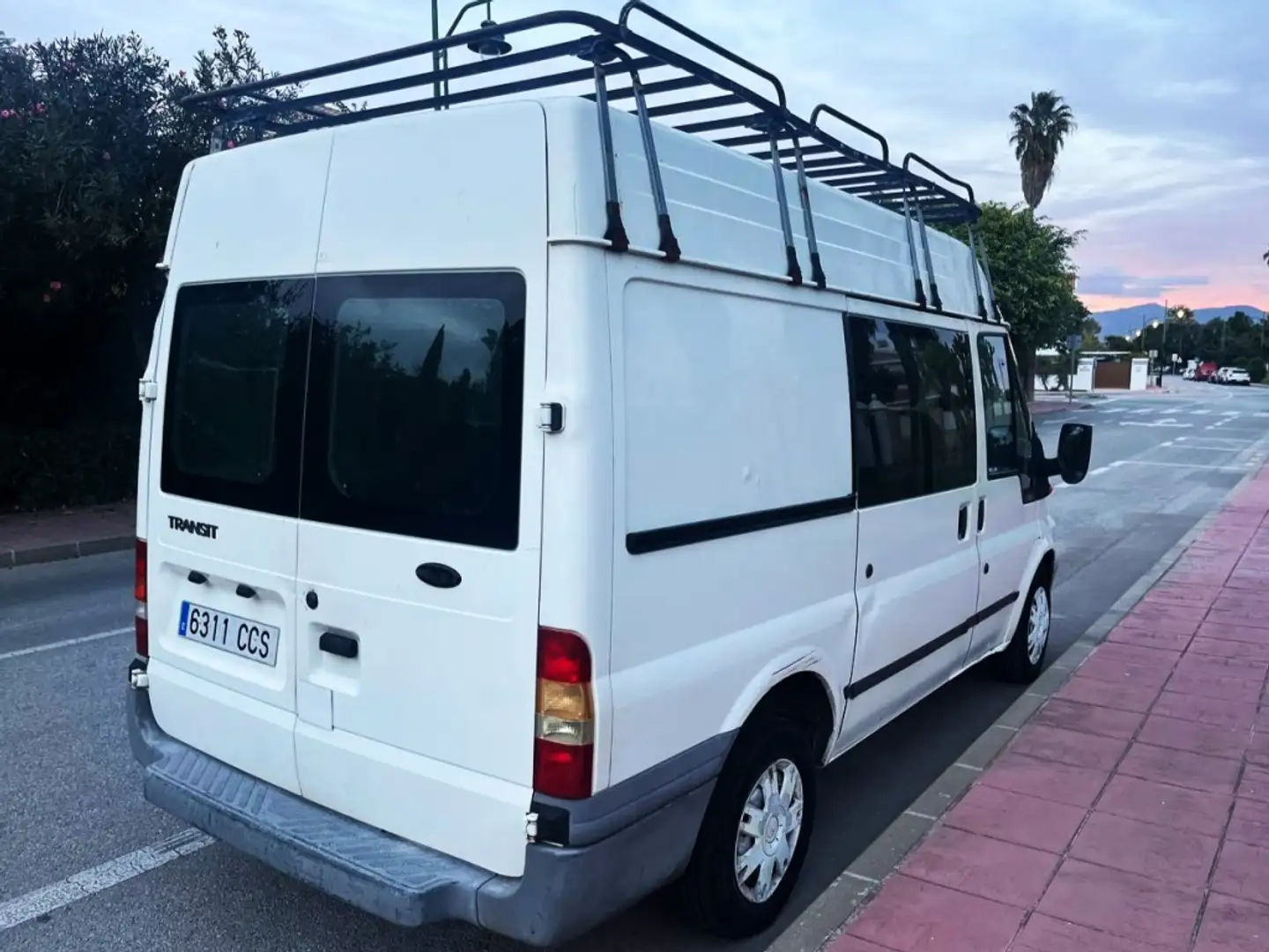 Ford Transit FORD Industrial Manual de 4 Puertas Blanc - 2
