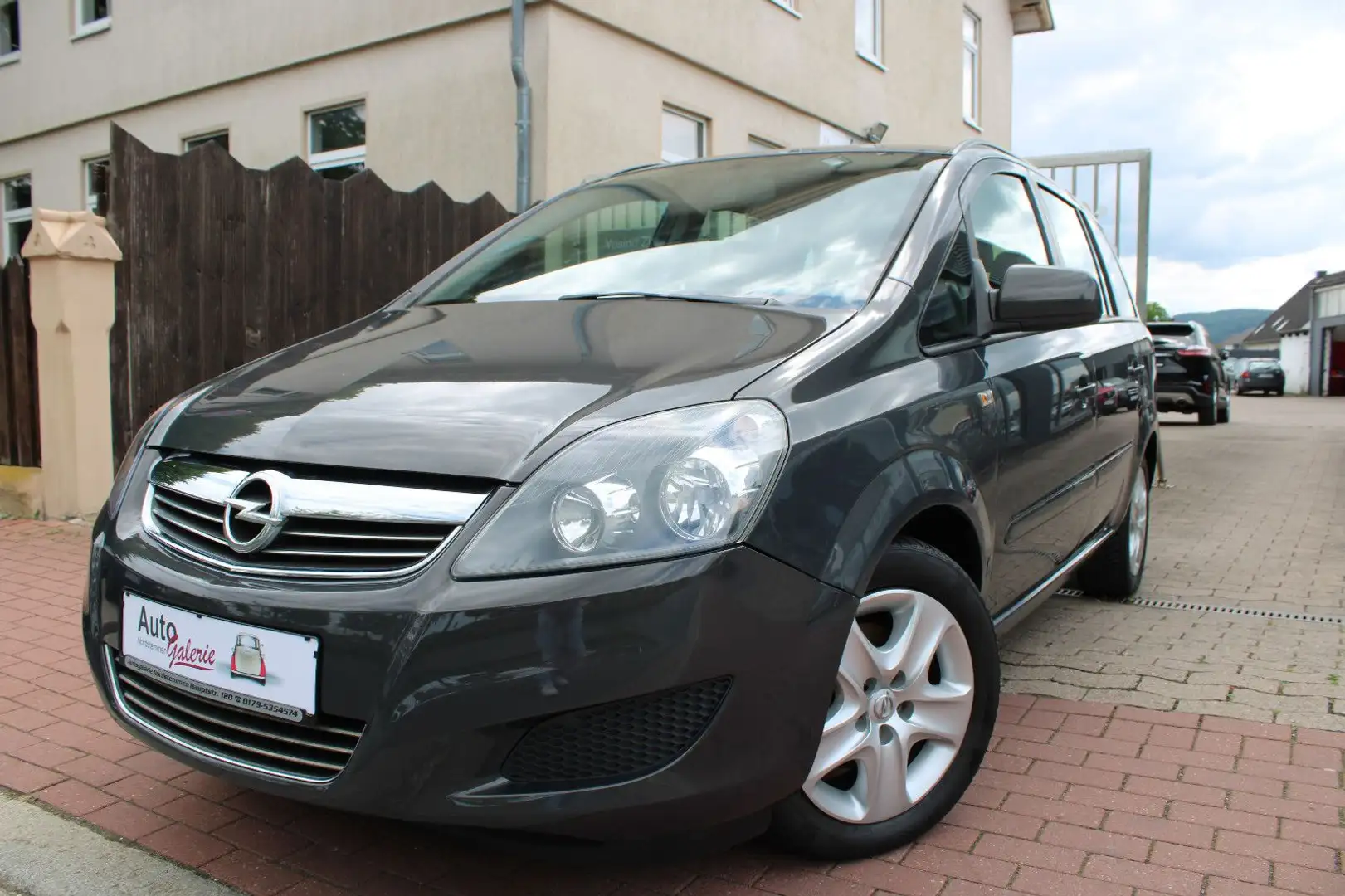 Opel Zafira B Family|7-Sitzer|Klimaanlage|Alufelgen Grigio - 1